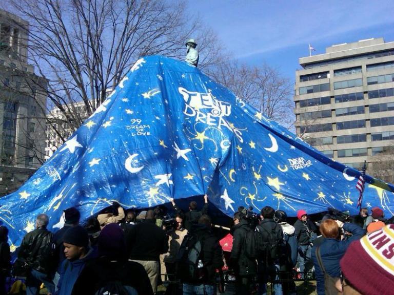 #OWS ‘Tent of Dreams’ raised over McPherson statue