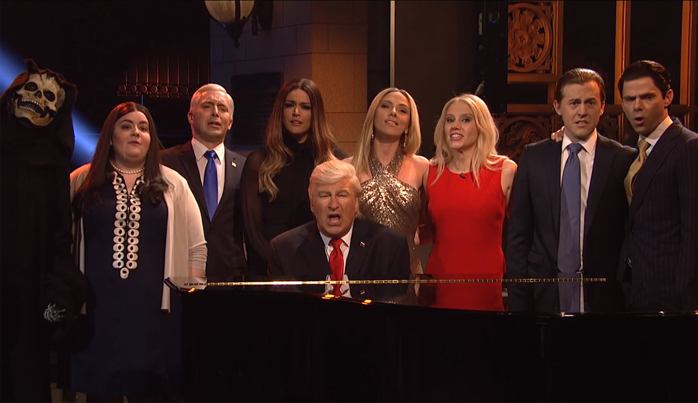 ‘SNL’ deja vu: Alec Baldwin and Trump crew sing ‘Hallelujah’