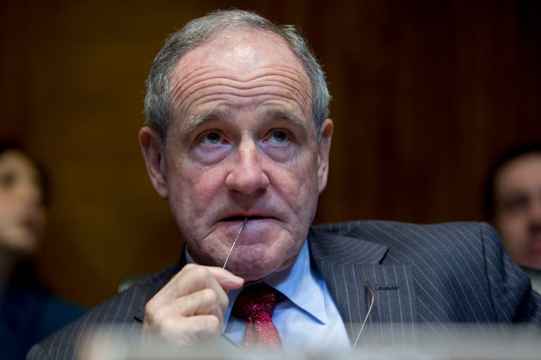 Sen. Jim Risch (R-ID).