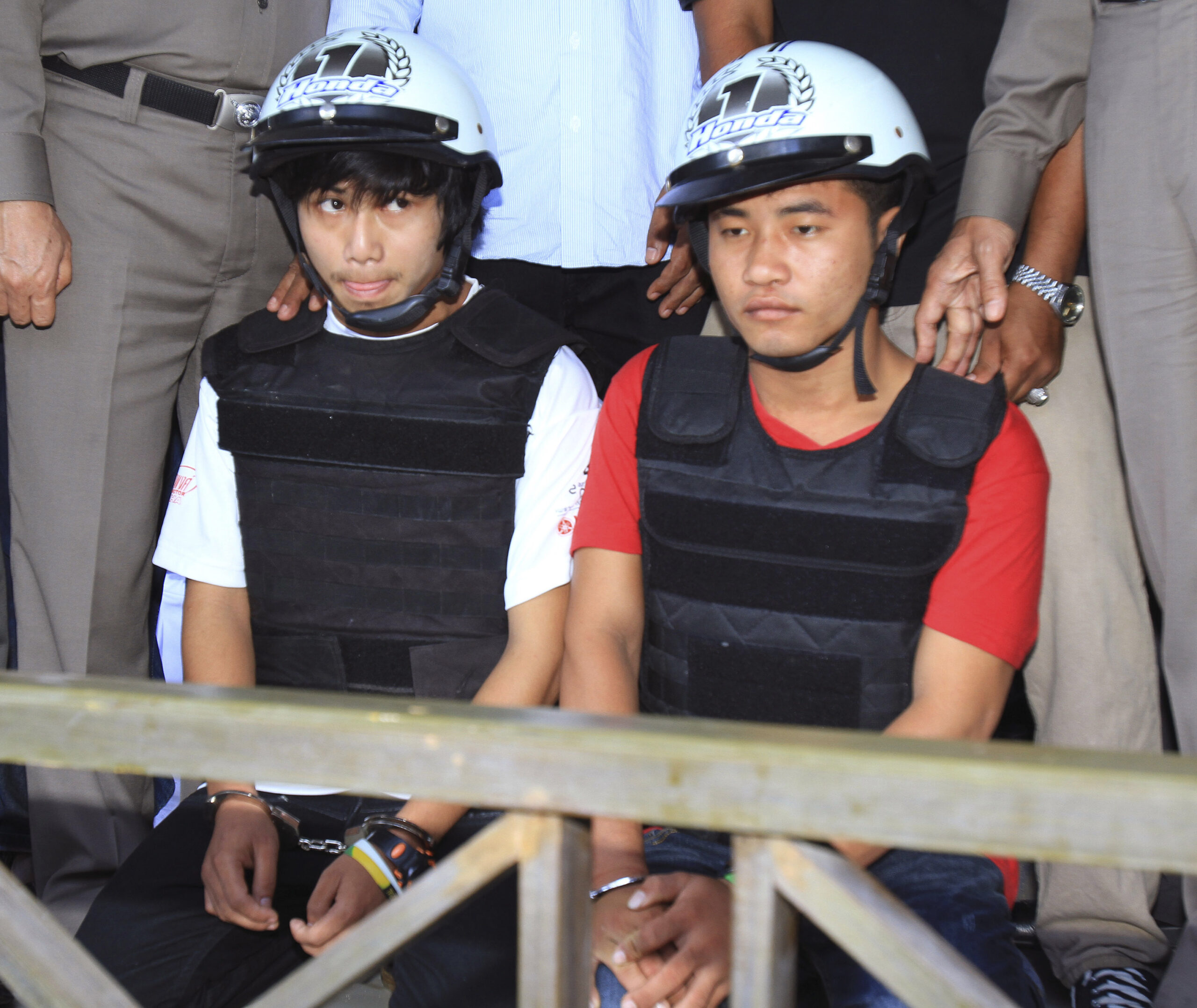 Myanmar men accused of killing 2 Brits in Thailand