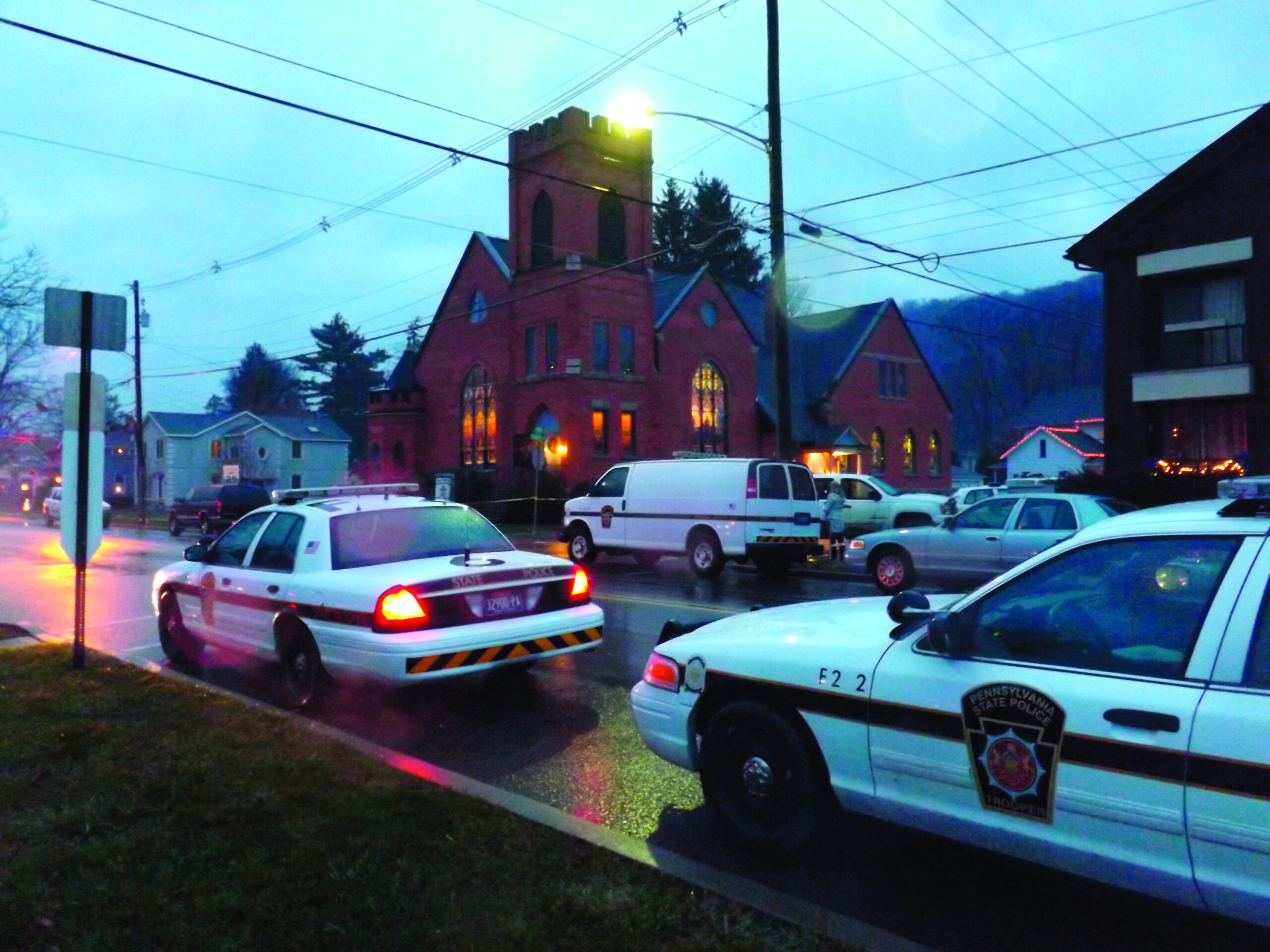 Police: Man shot ex as she played organ at church