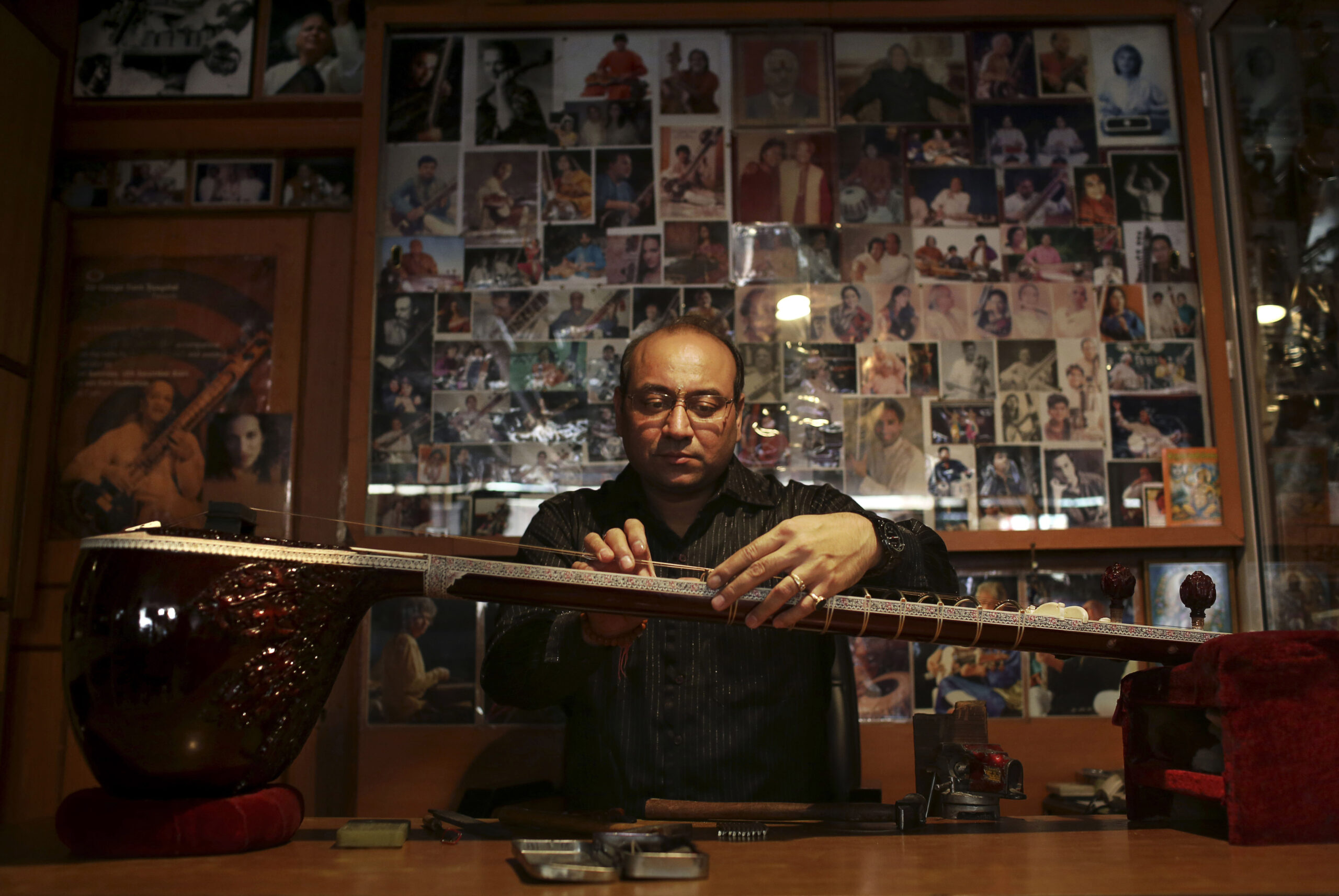 Sitar maker: Ravi Shankar’s legacy inspires others