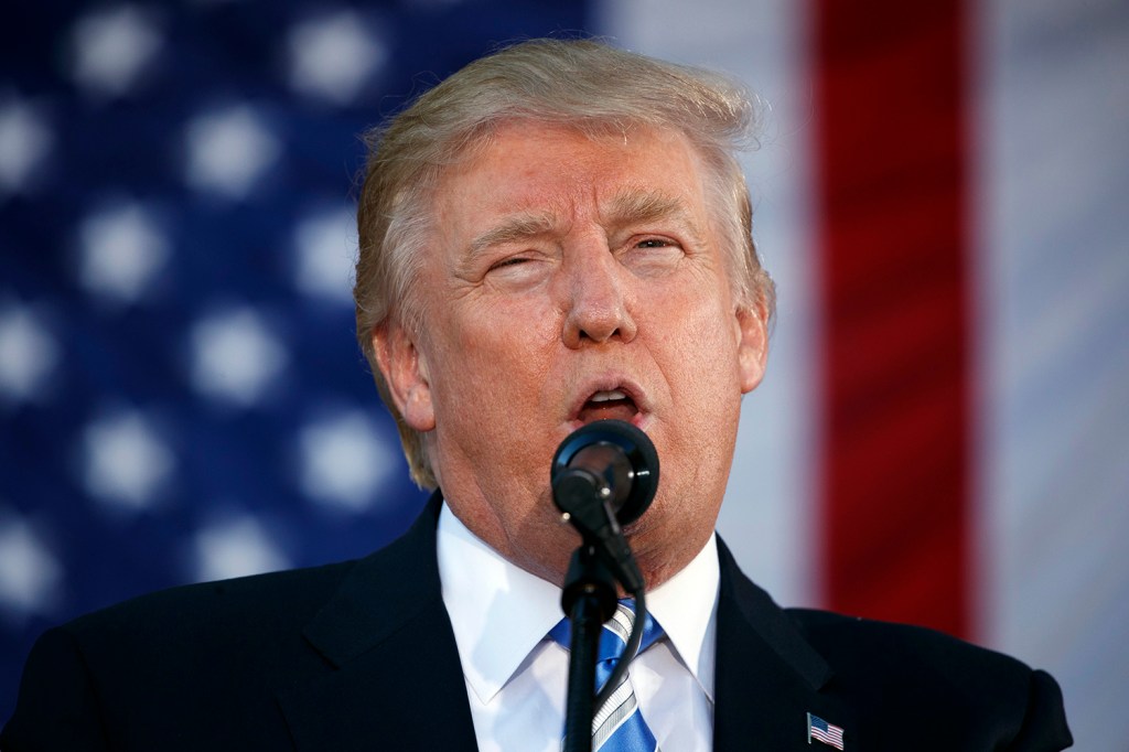Trump: Media, intelligence officials should apologize to me