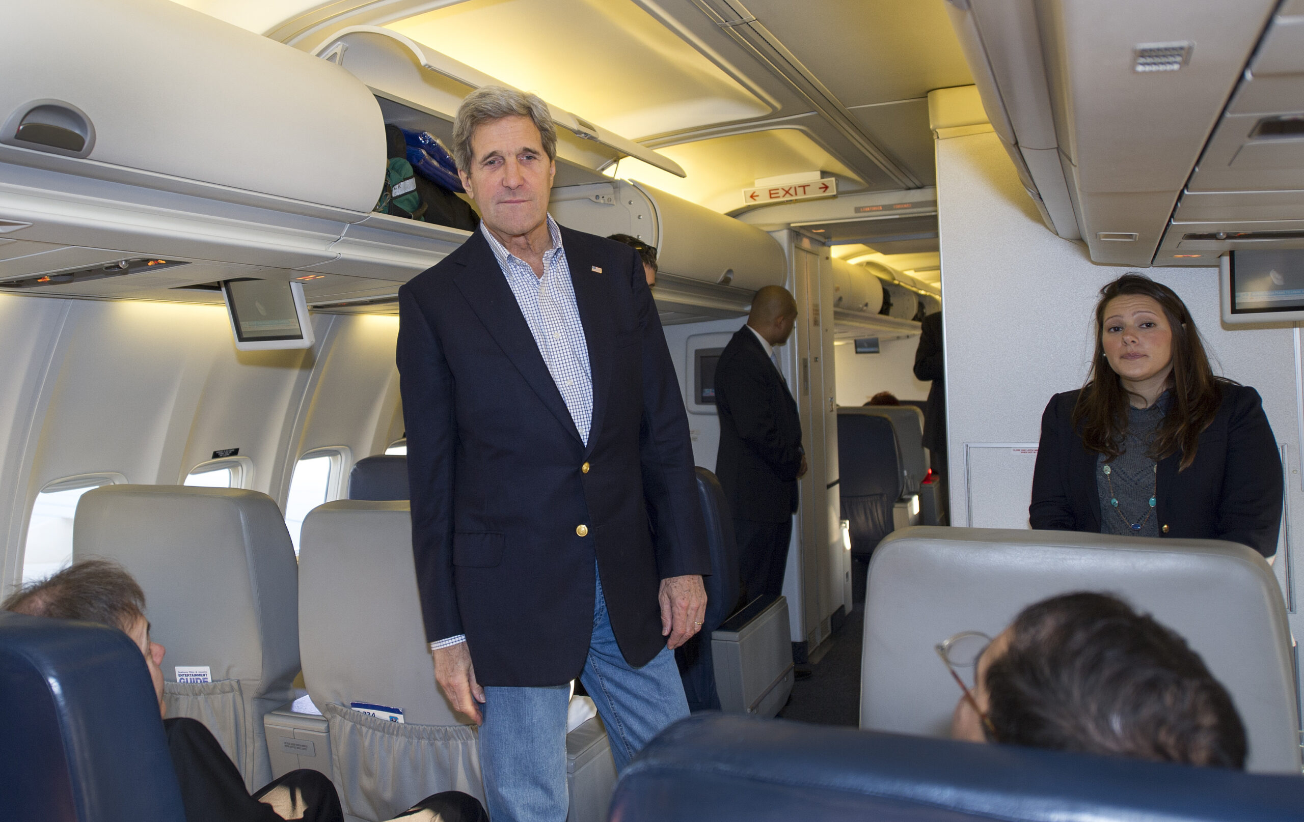 Kerry heads back to Mideast for fresh peace push