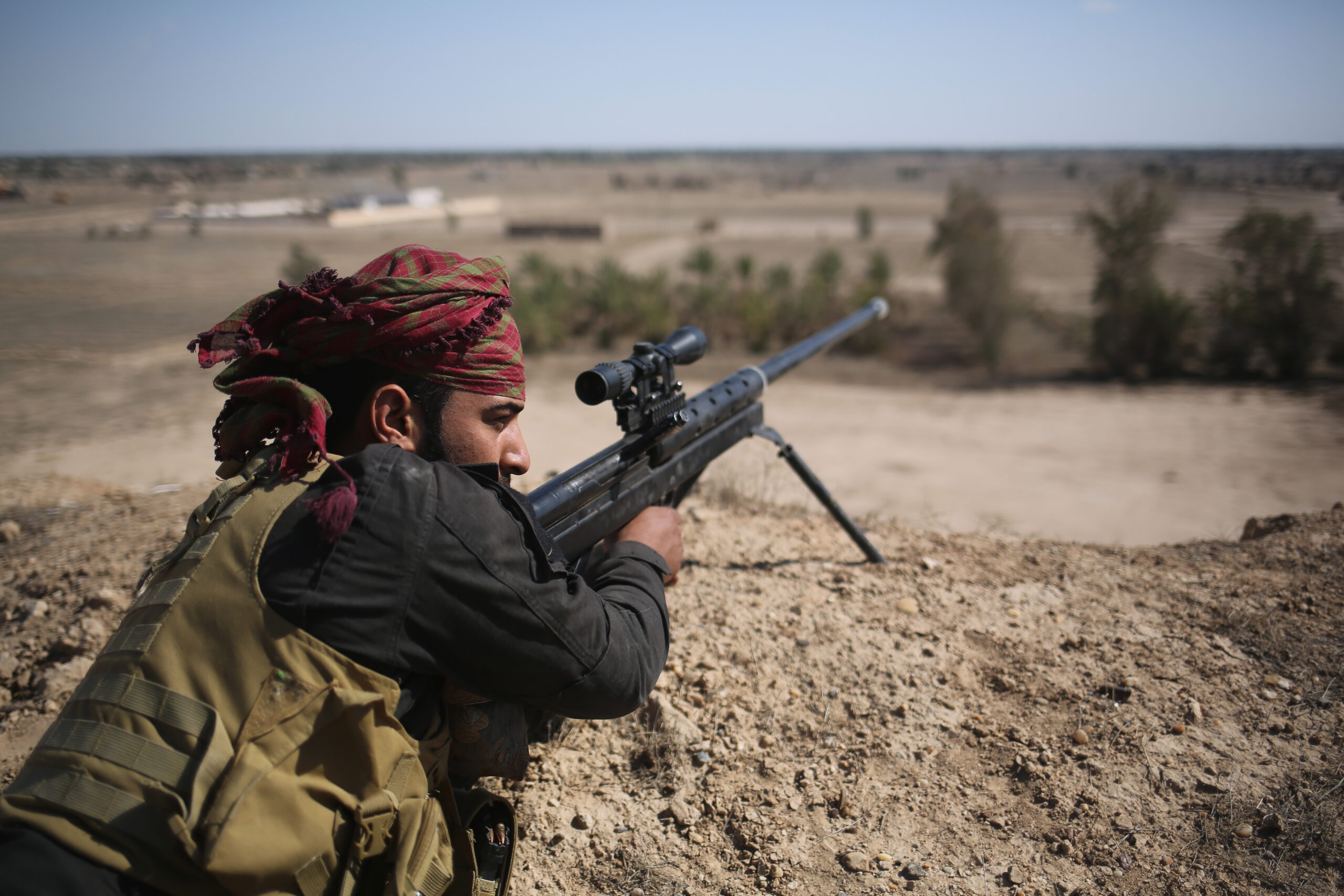U.S. seeks ways to arm Sunnis in ISIS fight