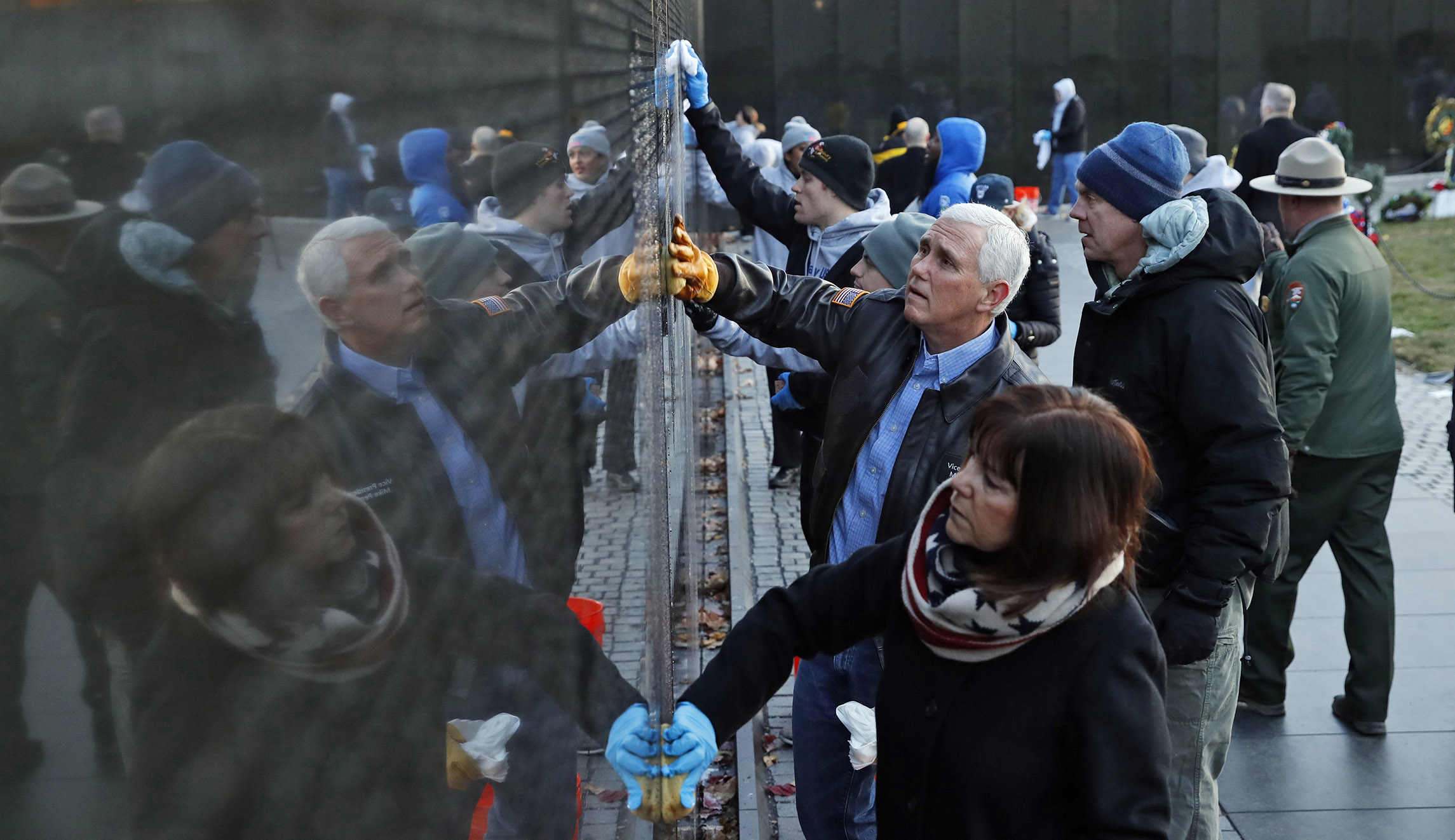 Mike Pence, Ryan Zinke wash Vietnam Veterans Memorial Wall to mark Veterans Day