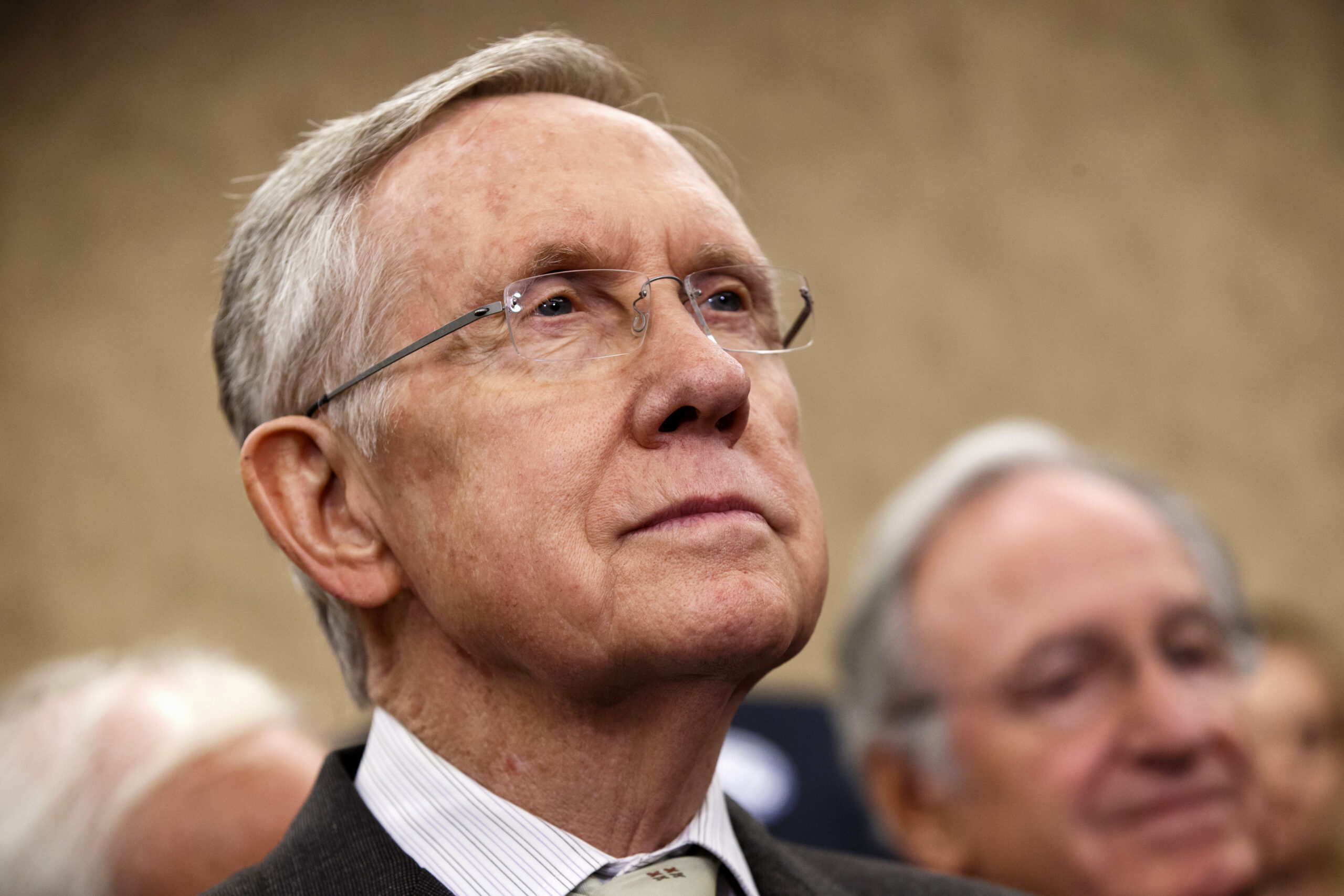 Harry Reid offers plan to end shutdown and conference on budget after government reopens