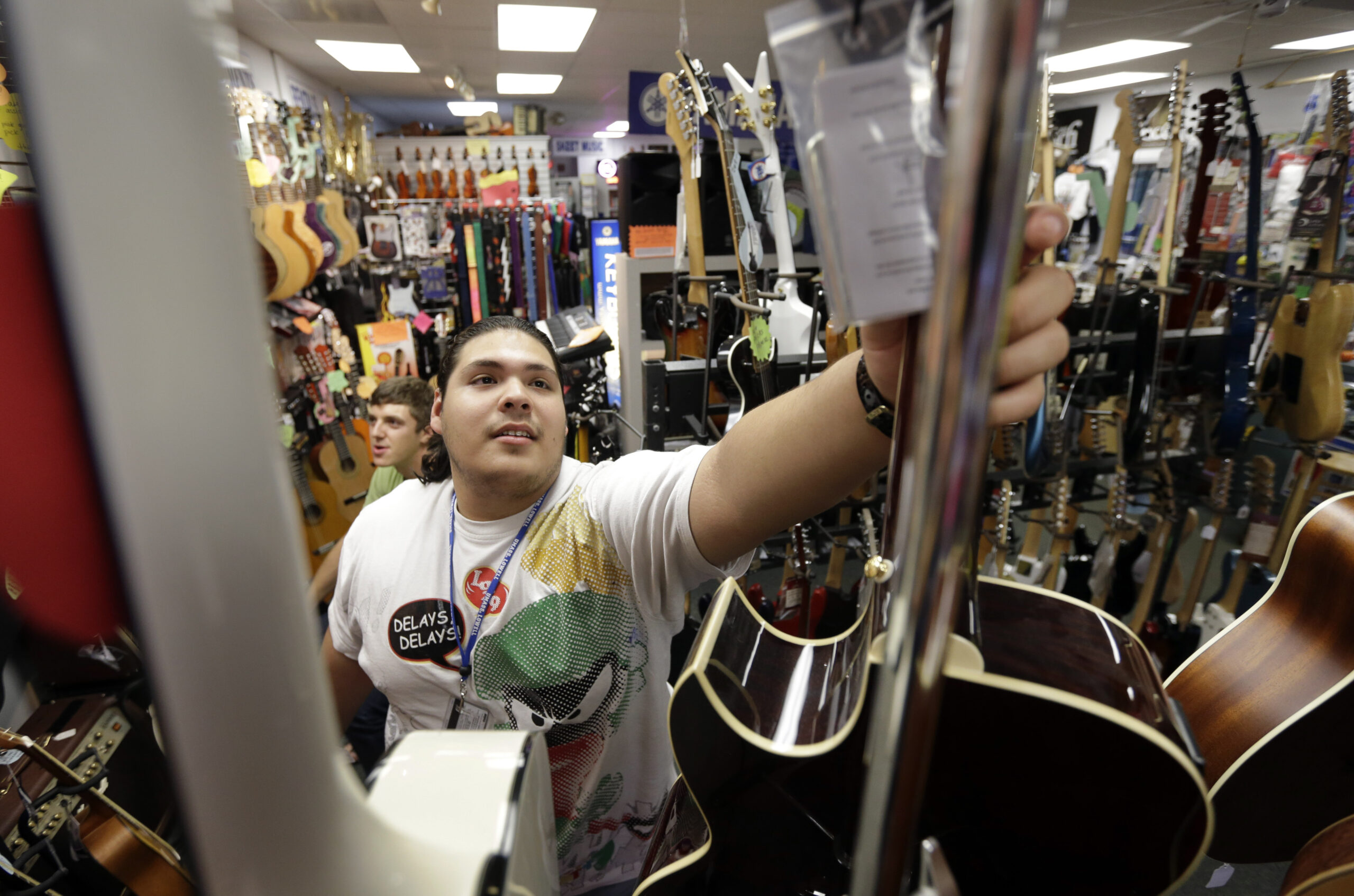 Solid Oct. retail sales lift hopes for US economy