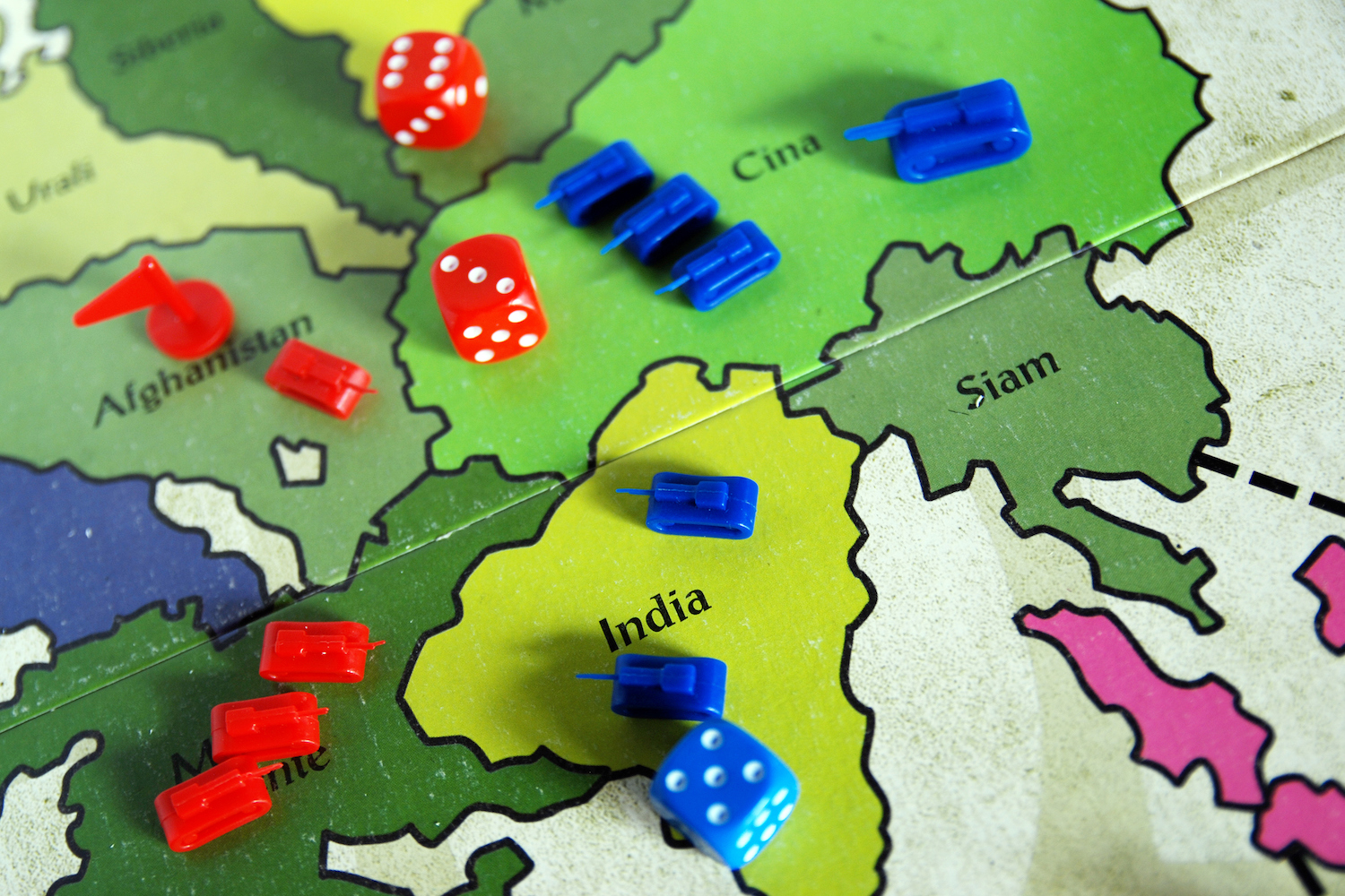 You’ll be surprised which board game Syrians are playing