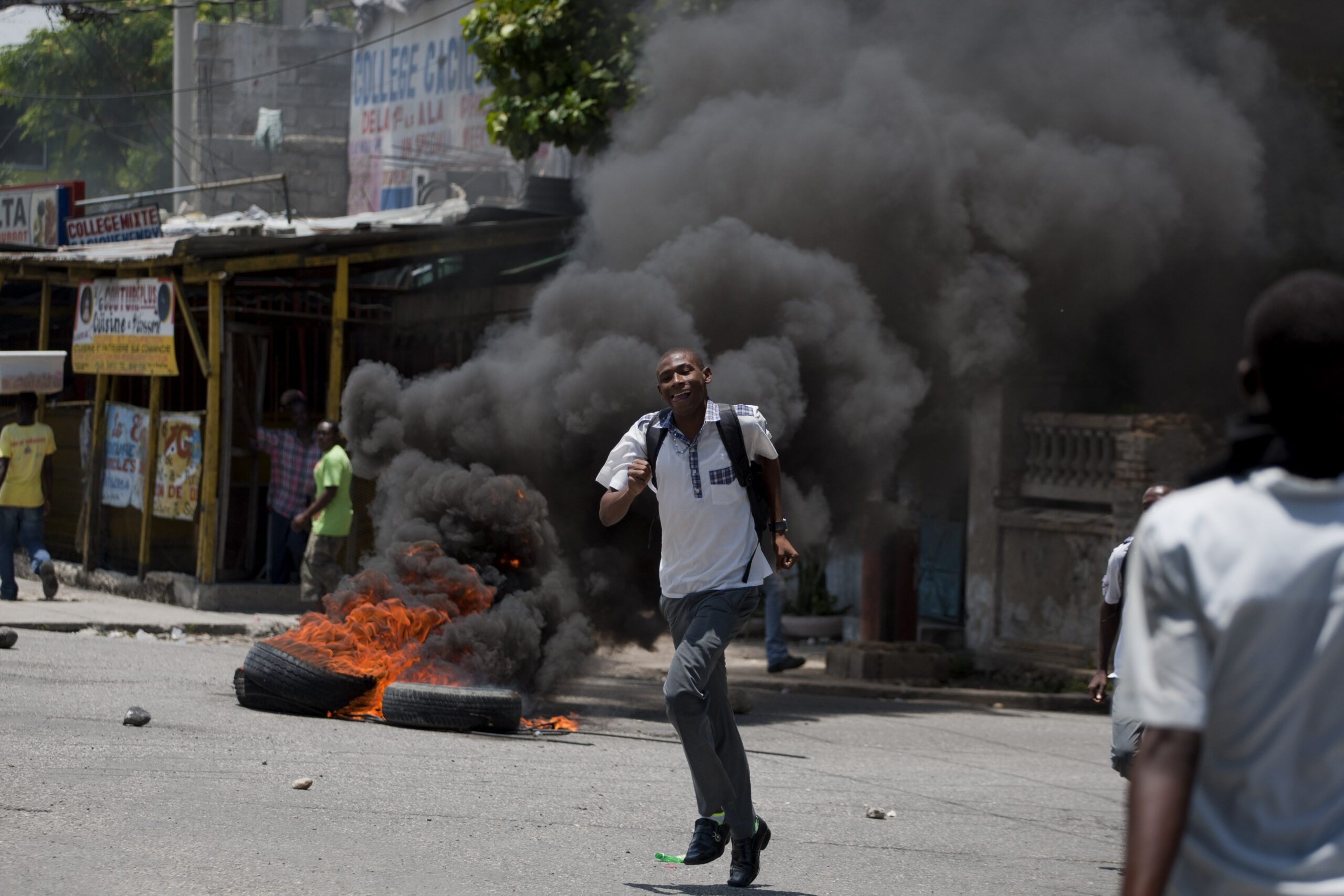 Haitian students protest over canceled classes