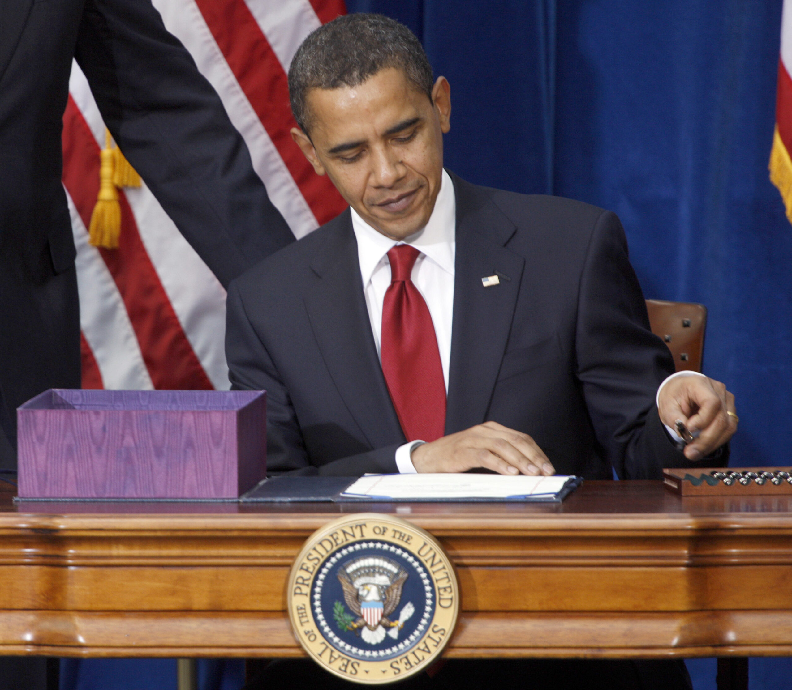 White House: Stimulus bill was good for economy
