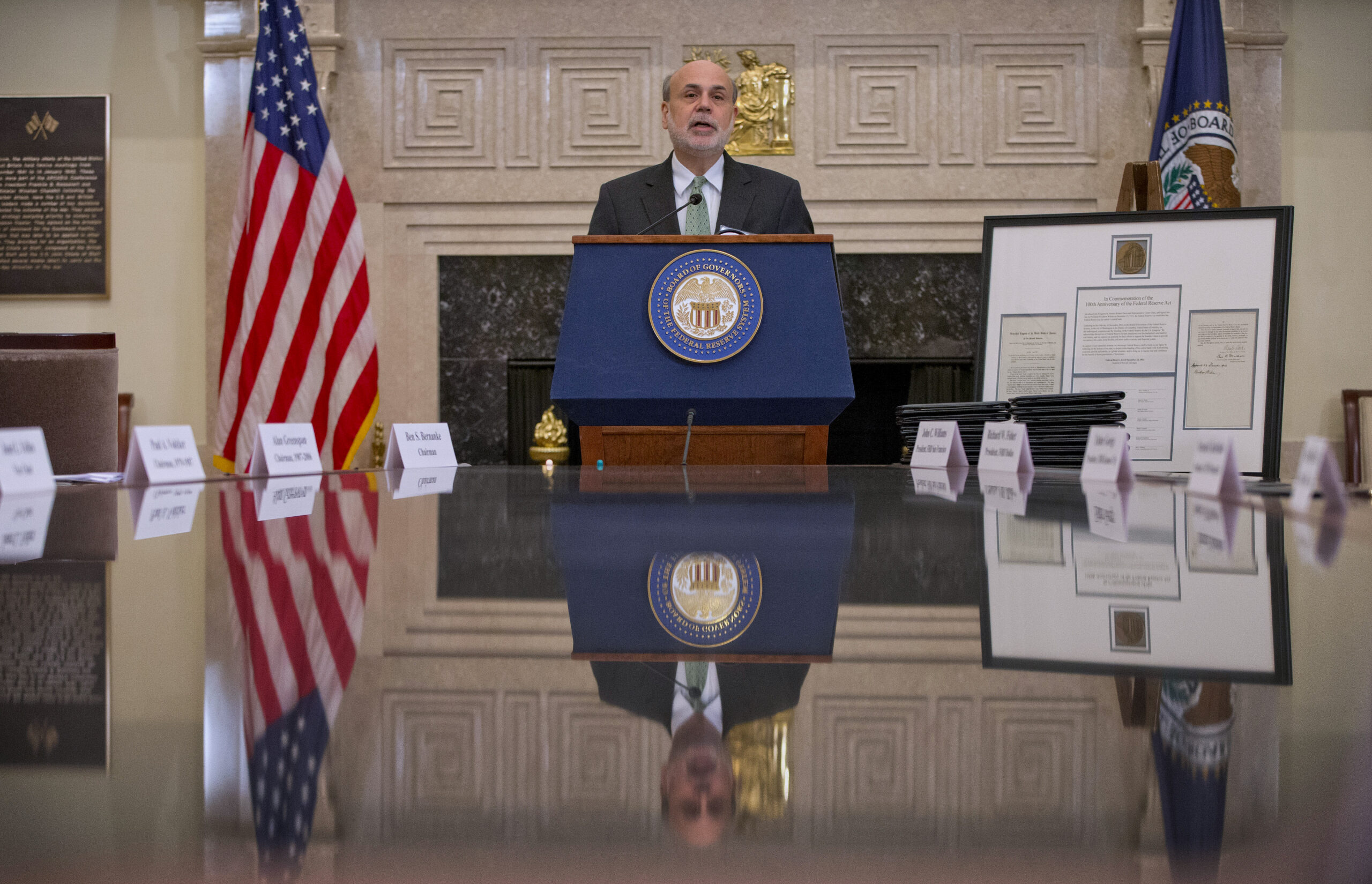 Fed is likely to maintain bond-buying pace for now