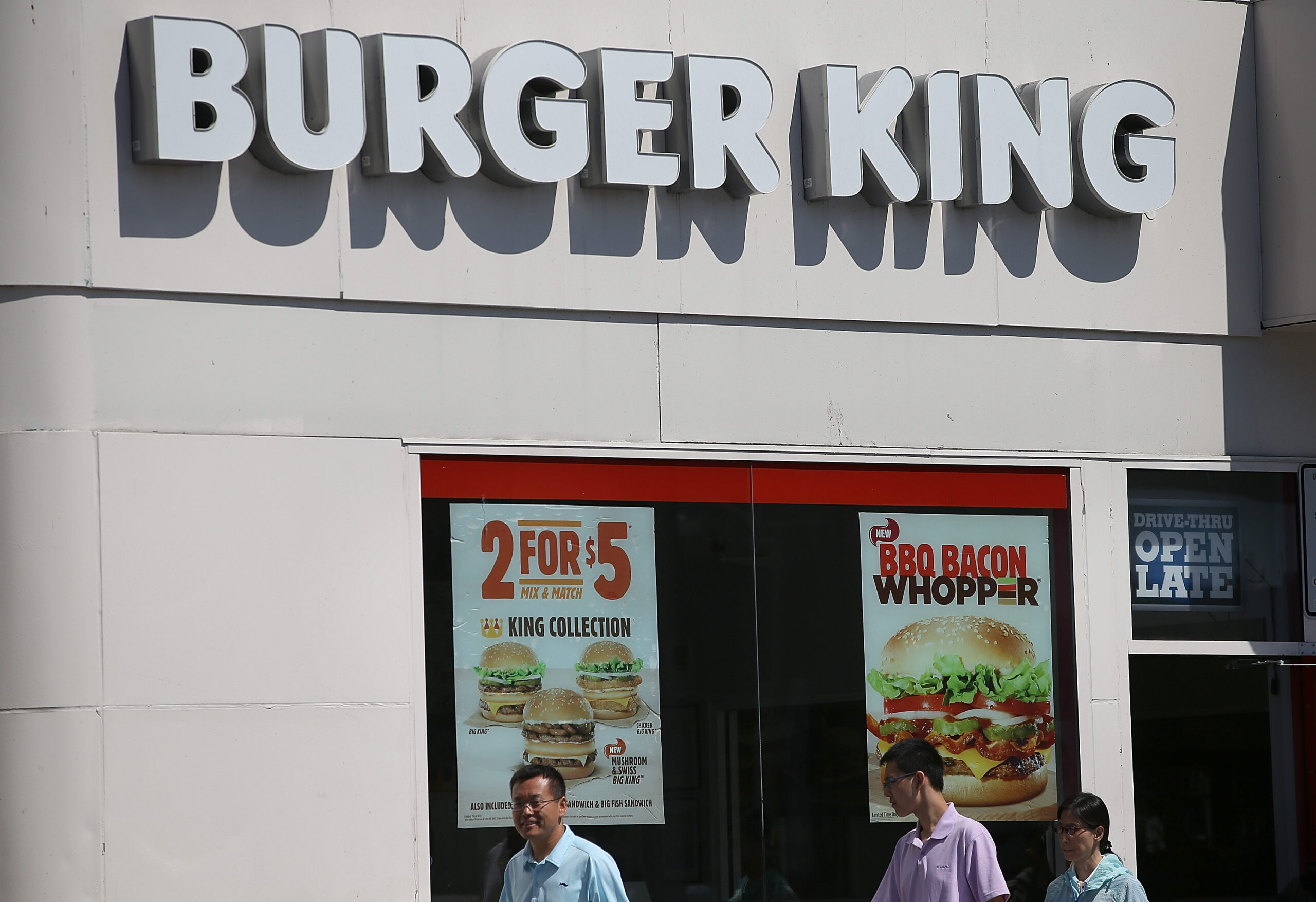 Burger King makes move to Canada official