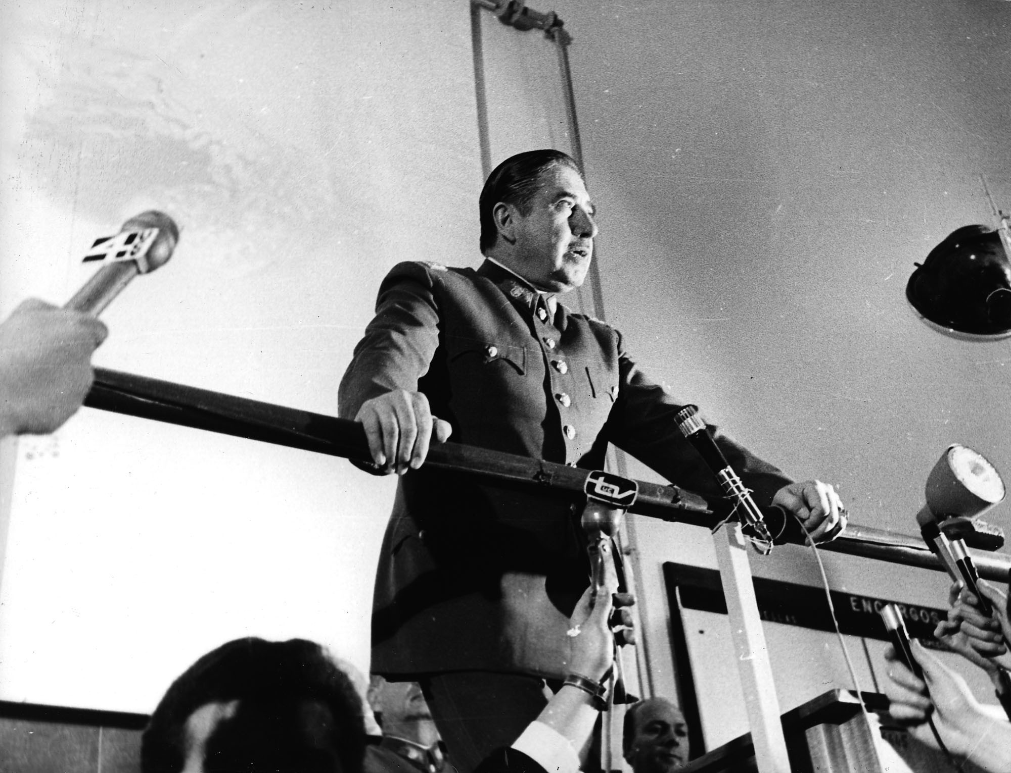 Report: Chile’s Pinochet wanted anti-vote violence