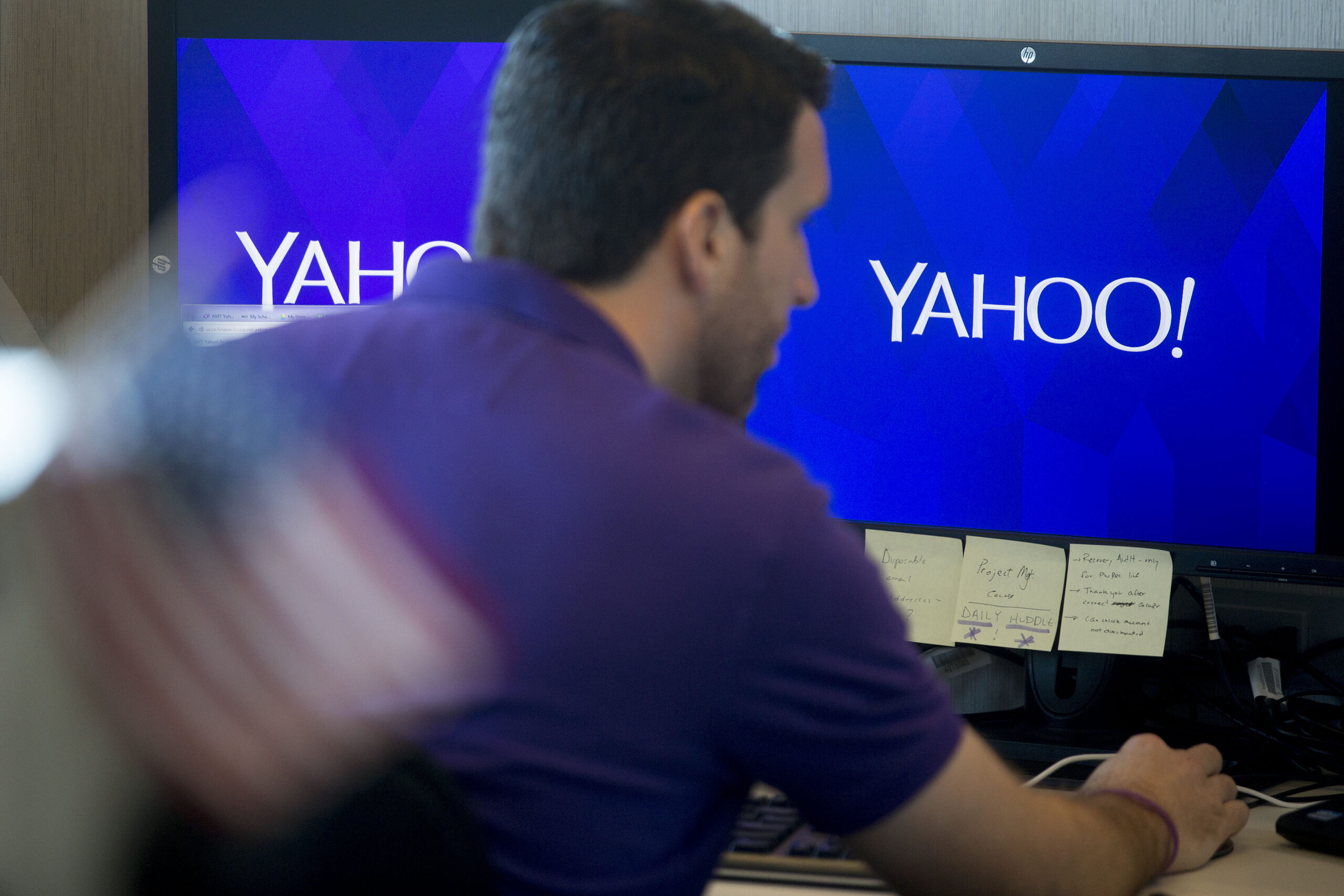 Yahoo to notify users when they’re targeted by state-backed hackers
