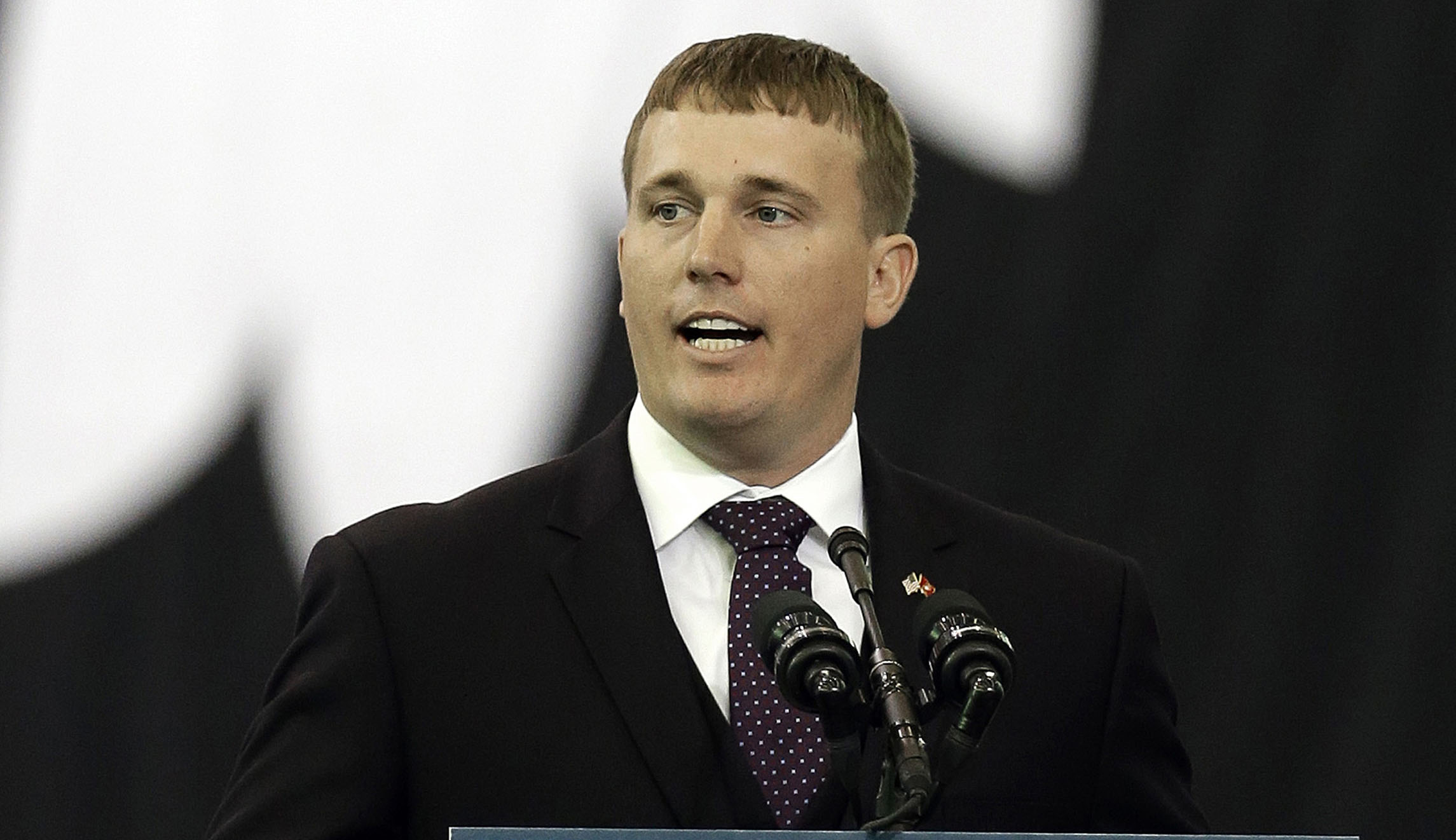 An interview with Medal of Honor recipient Dakota Meyer on Chelsea Manning’s Senate bid