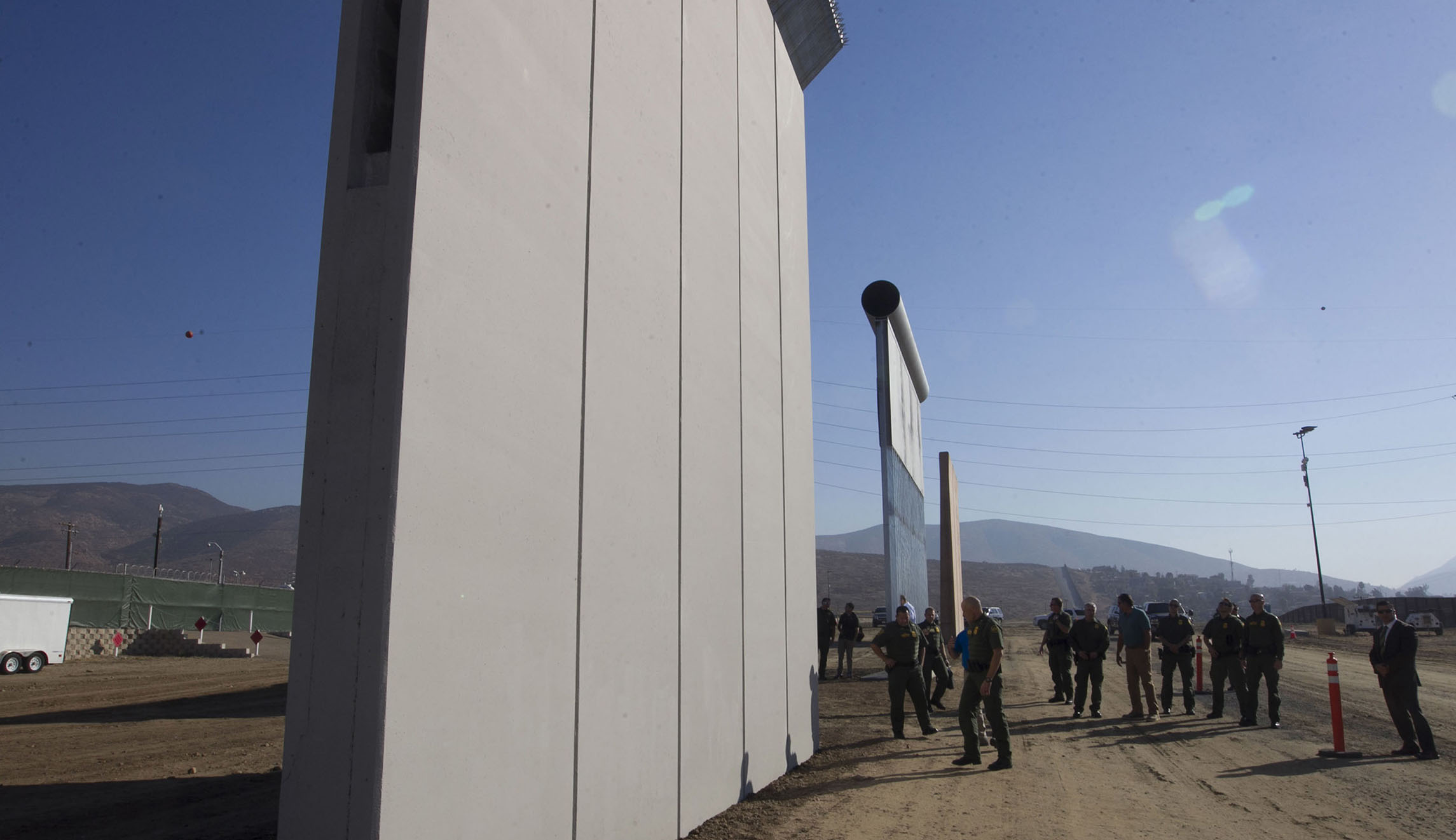 Border wall builder will attend Trump’s State of the Union address as GOP guest