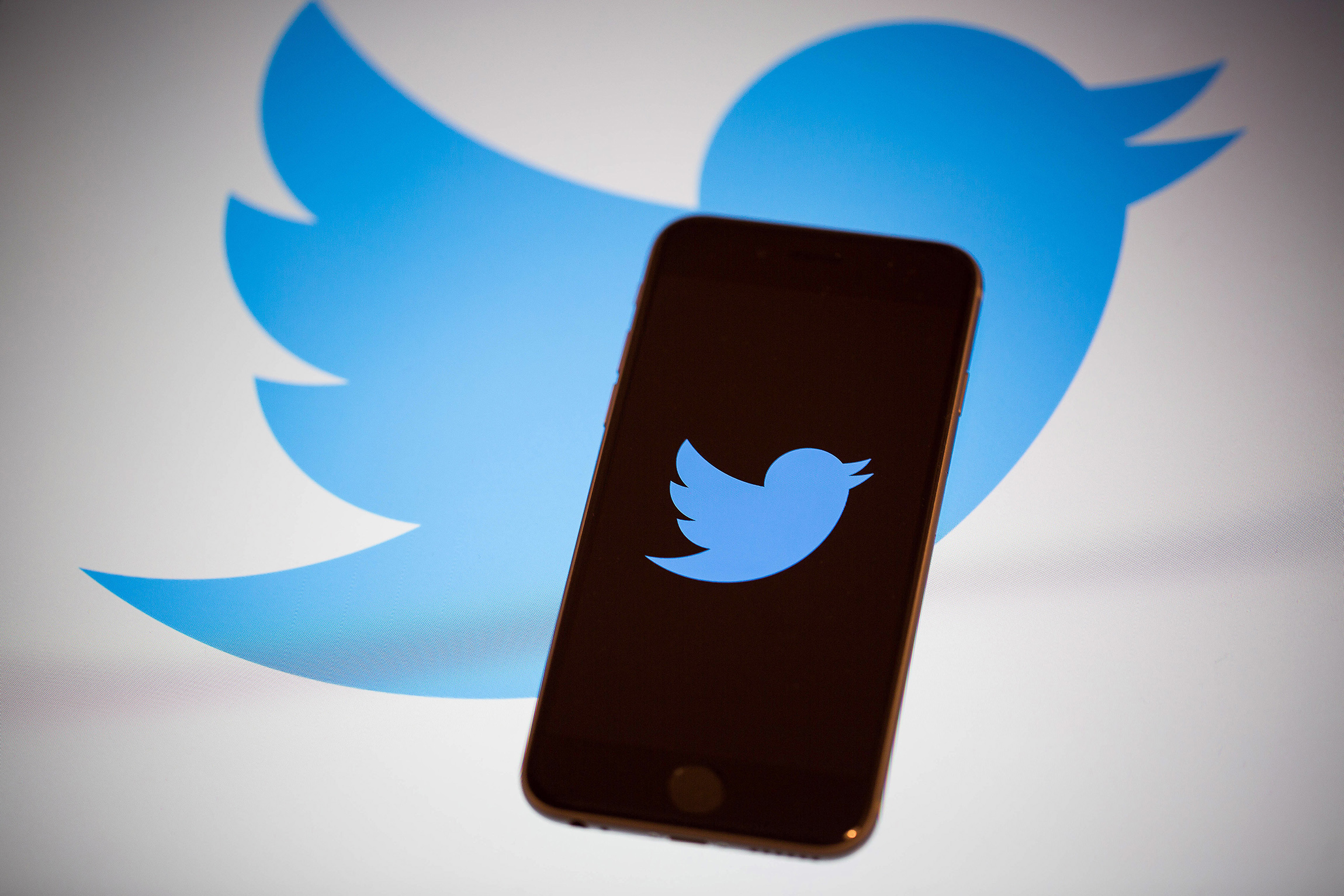 Failed effort to regulate Twitter leaves Dems exasperated
