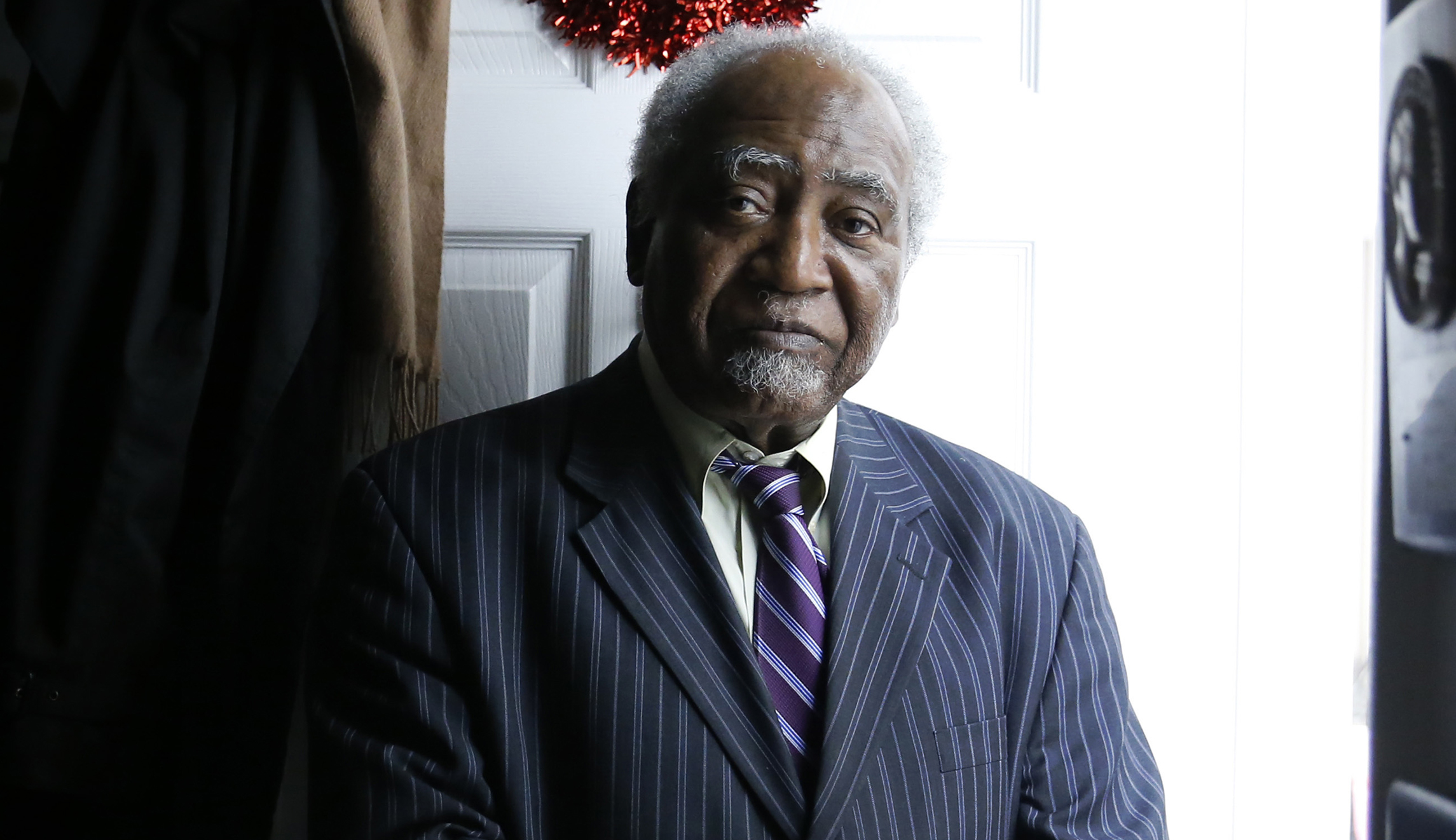 Danny Davis: ‘The world is so much bigger than’ Louis Farrakhan’s stance on ‘the Jewish question’