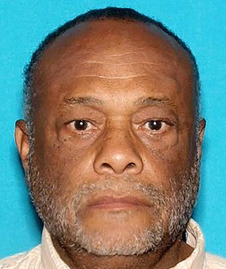 Assailants sought in fatal train platform beating