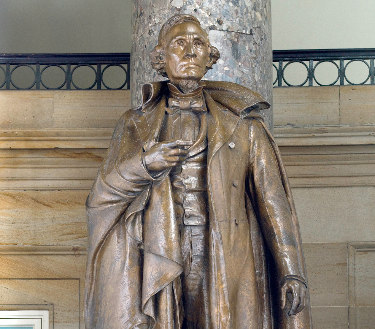 Democrats look to oust Confederate symbols in the U.S. Capitol