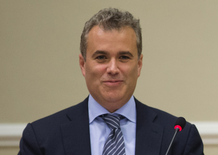 Financial reform roll-back not a precedent, Obama administration says