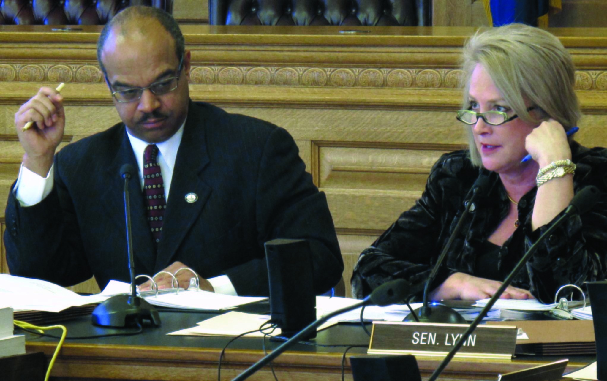 Kansas Senate panel backs judicial selection change
