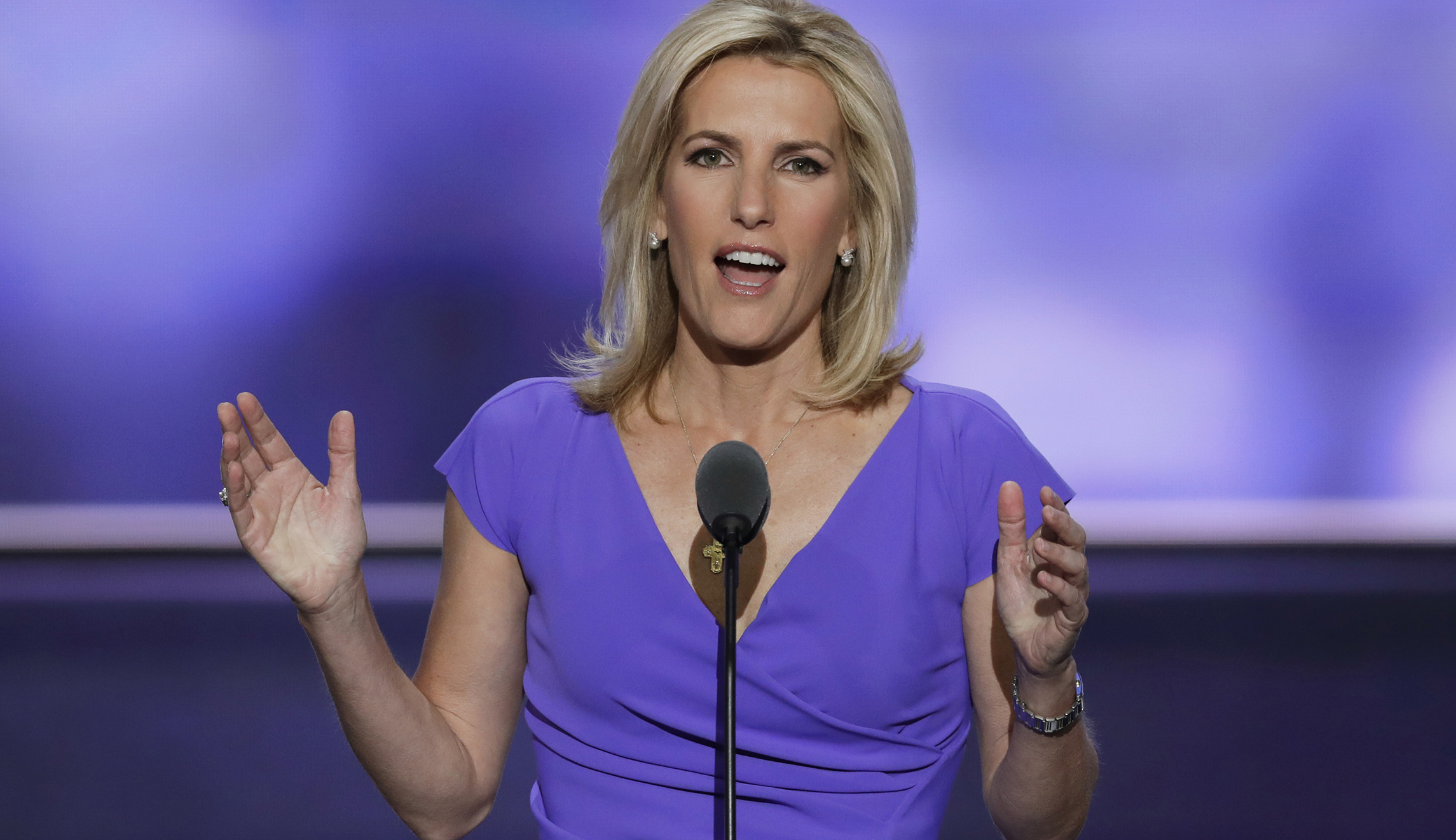 Laura Ingraham: GOP must work with Democrats or ‘do nothing’
