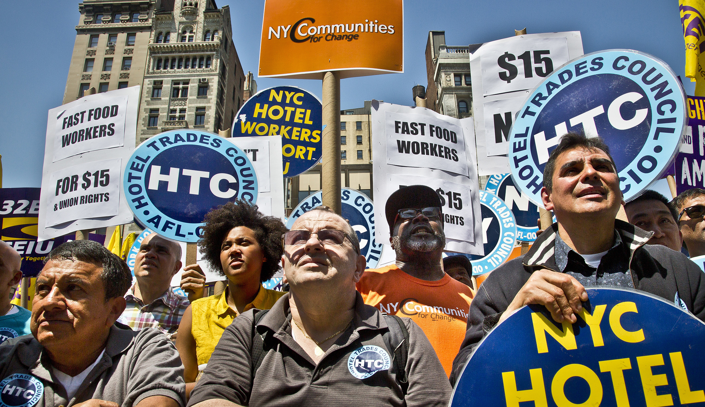 Democrats propose bill to aid unions
