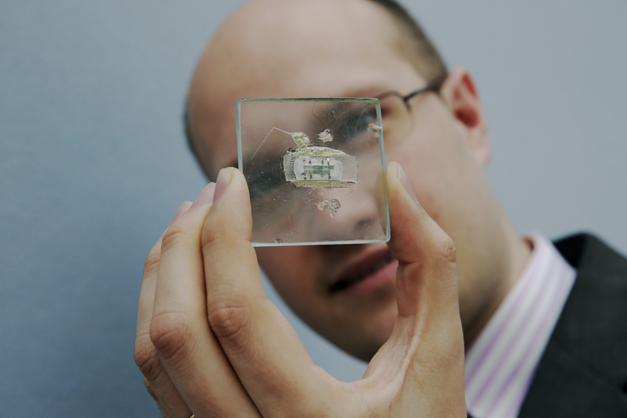 Historic integrated circuit fails to sell