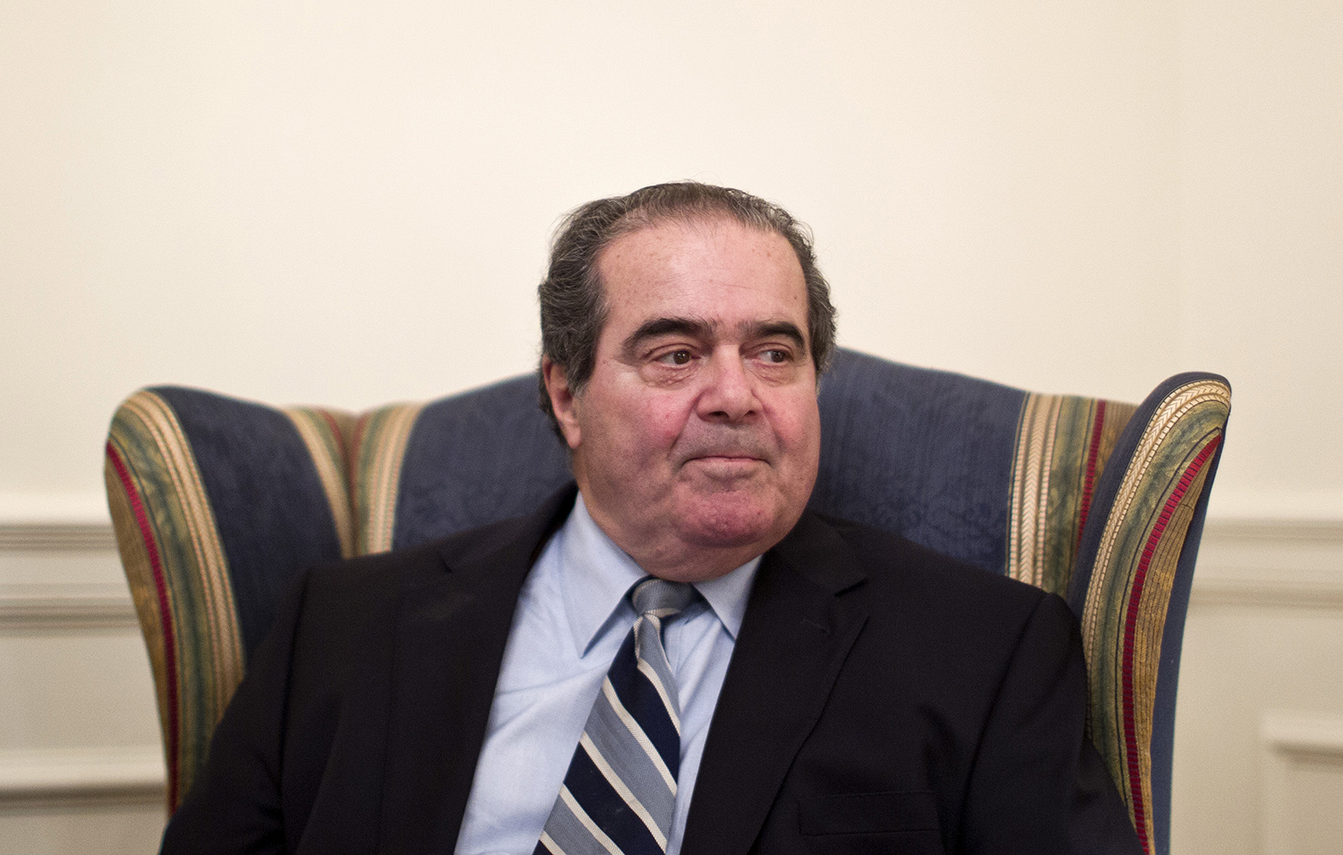 Supreme Court justices write tribute to Antonin Scalia in Yale Law Journal