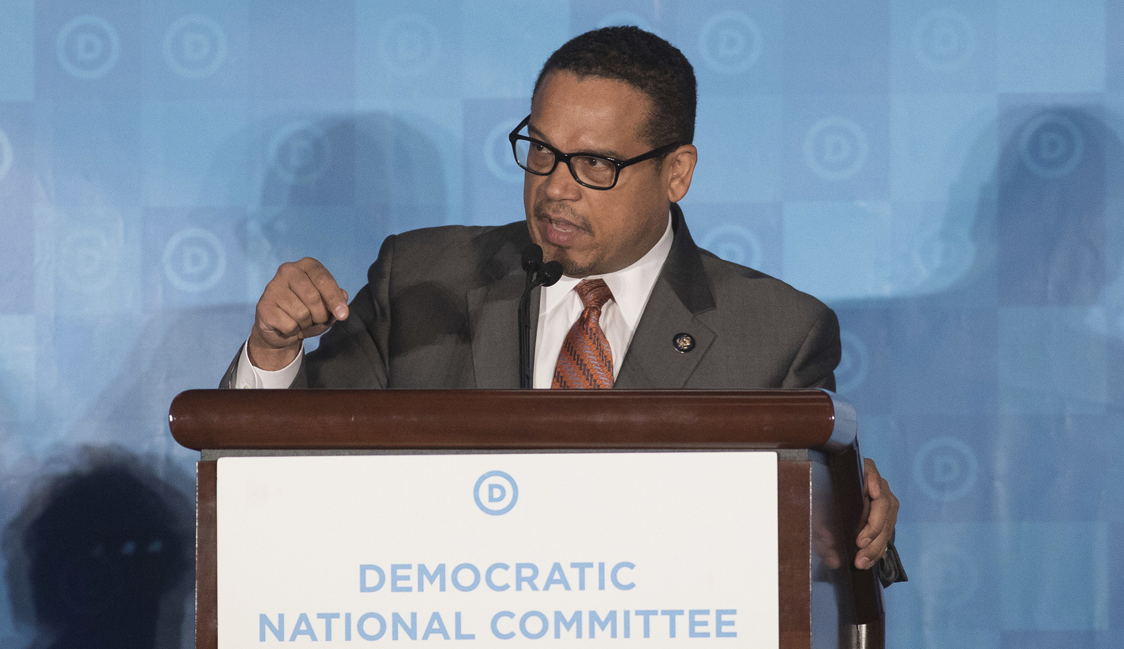 Keith Ellison can’t shake questions on 2013 dinner meeting that Louis Farrakhan also attended