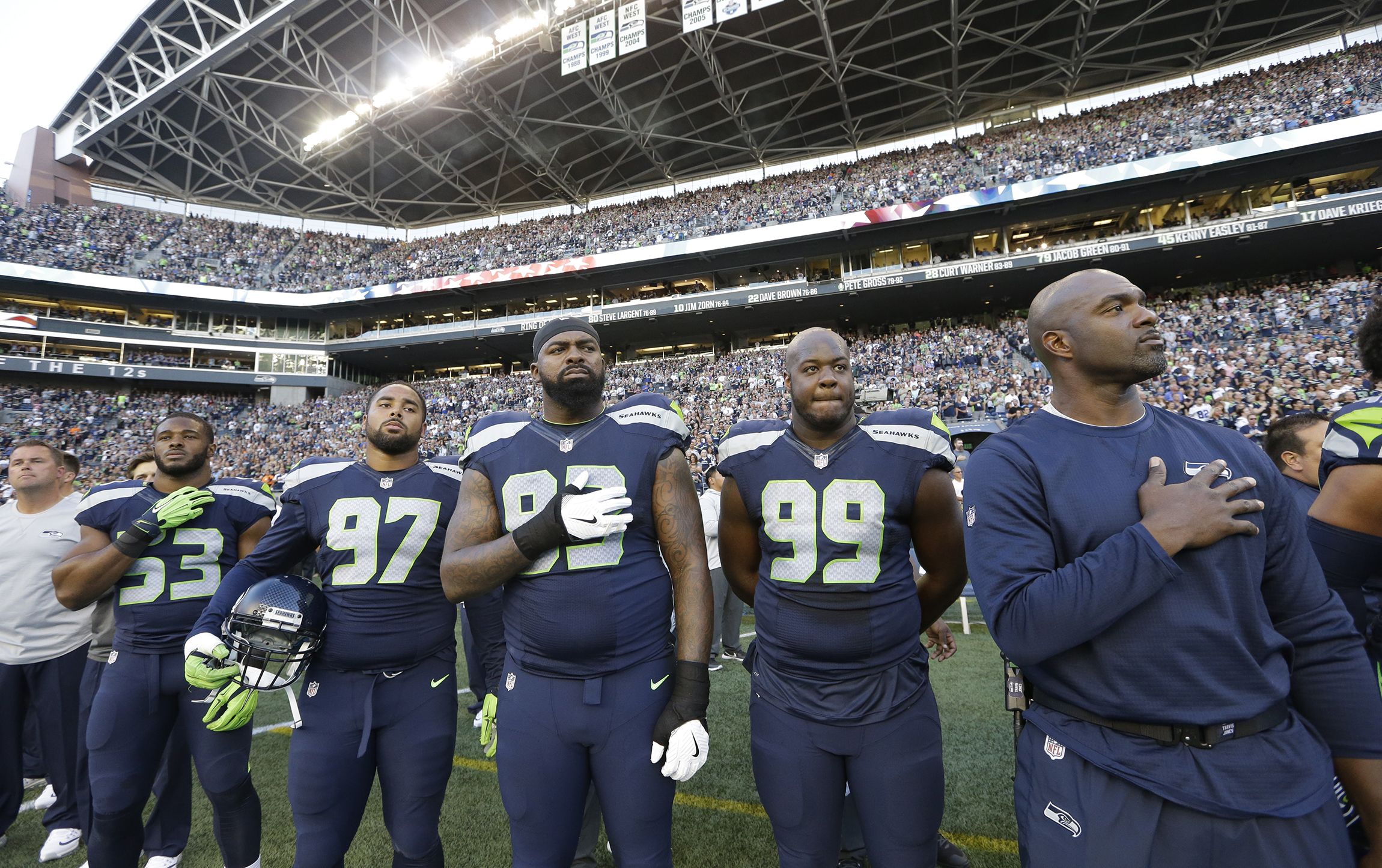 Entire Seattle Seahawks team may sit during anthem of Sept. 11th game