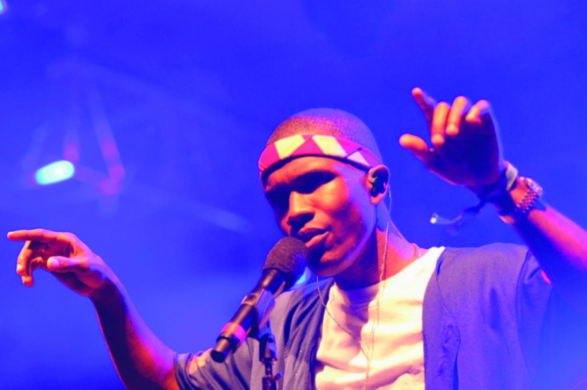 Hip-hop star comes out