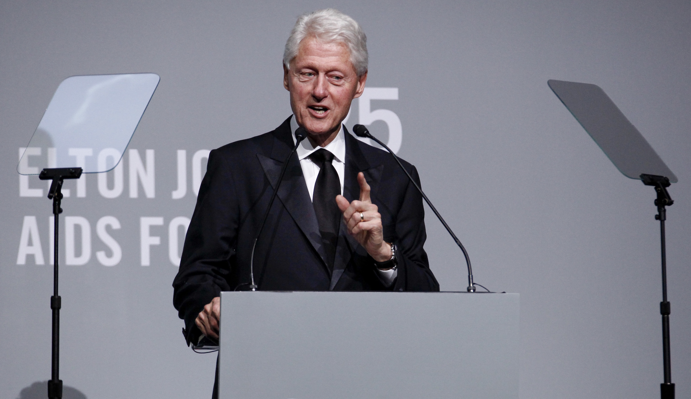 Bill Clinton: Detained journalists in Myanmar should be freed immediately