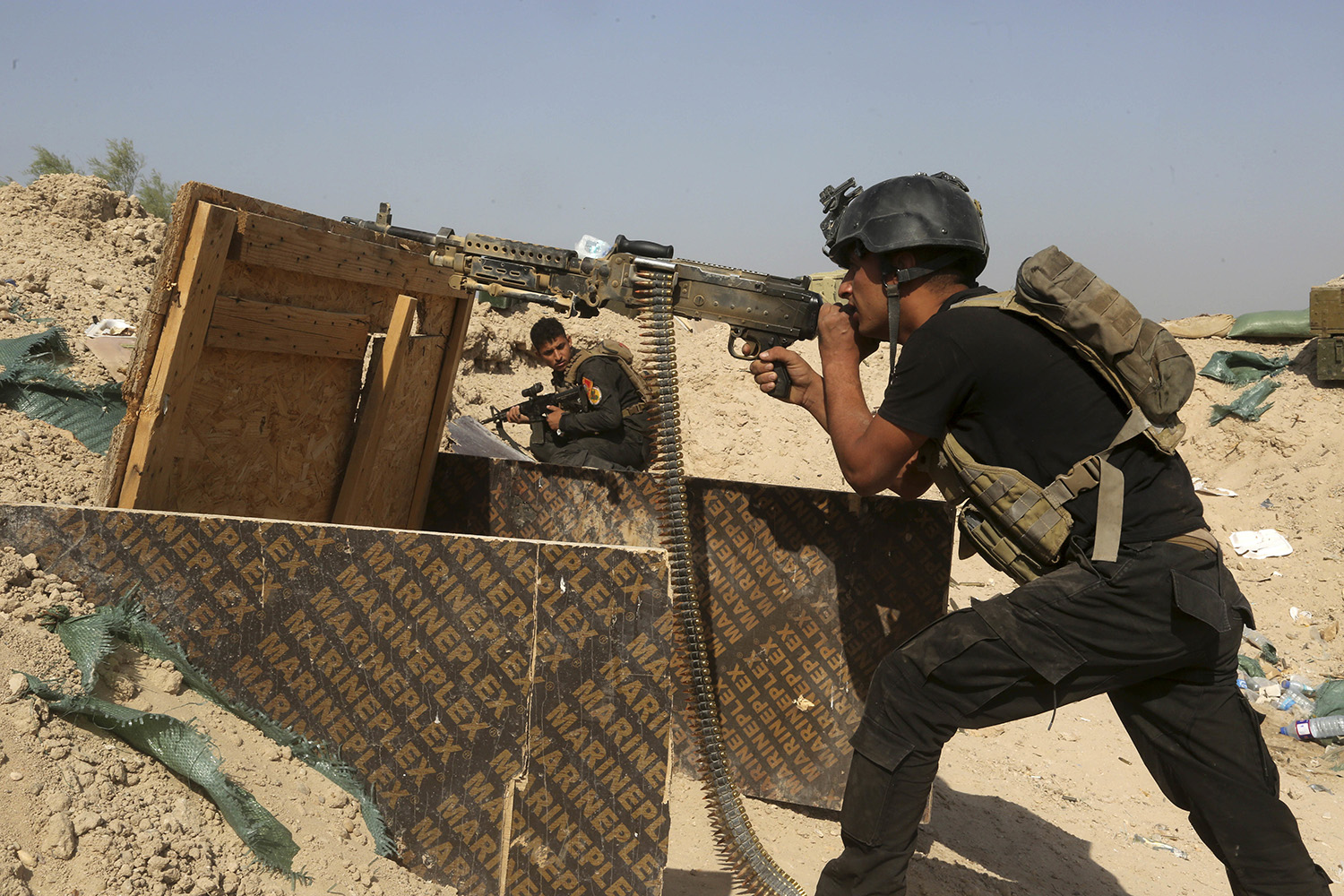 U.S. smells fear among ISIS forces holding Mosul