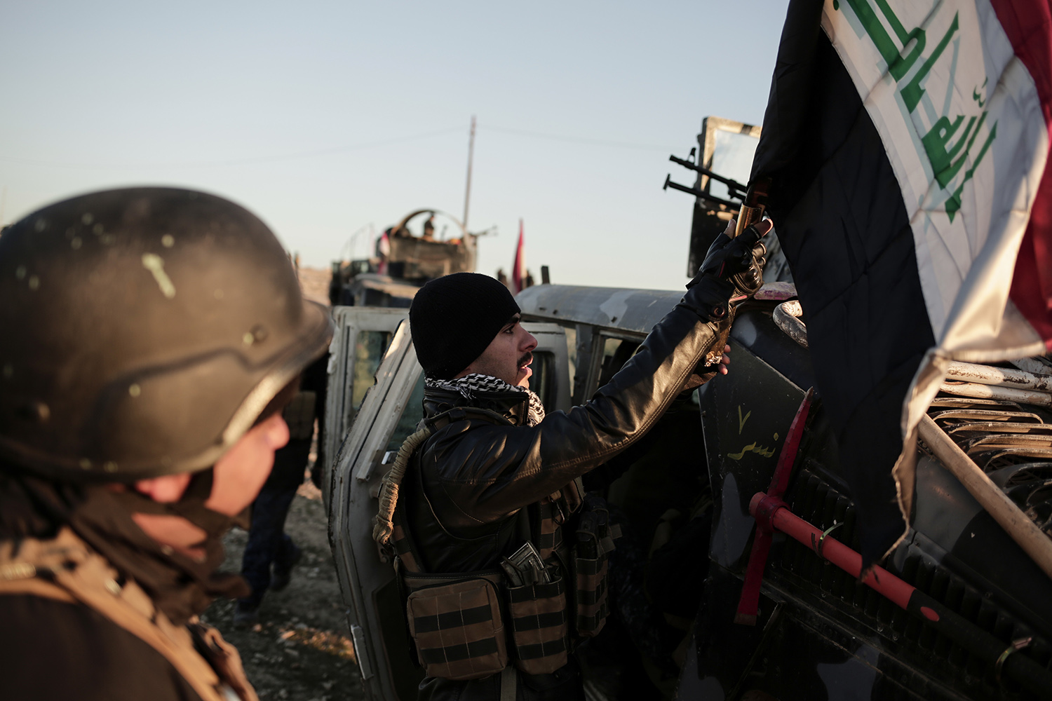 Iraqi forces begin major operation to liberate western half of Mosul
