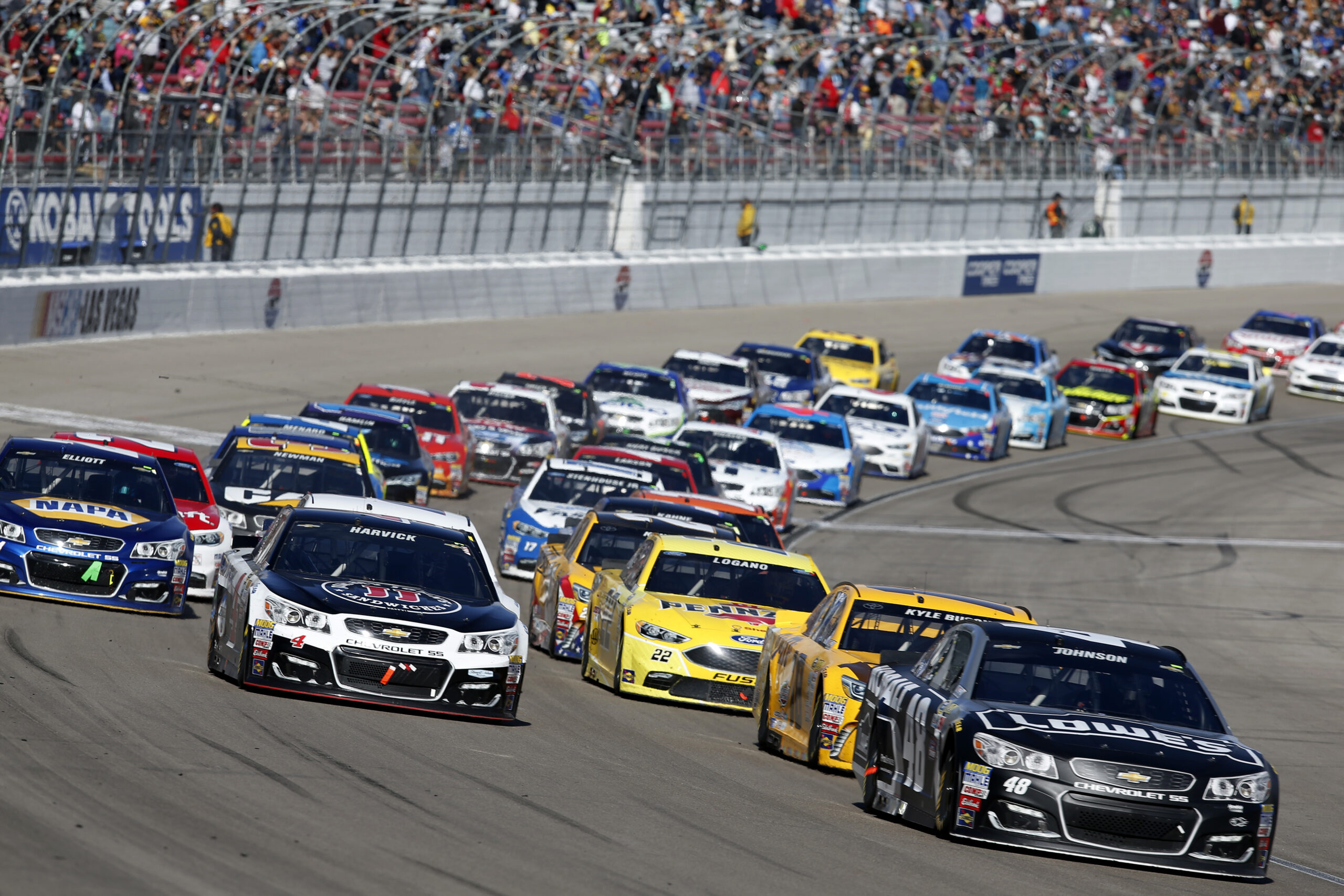 Senate aims to put the brakes on EPA race car rule
