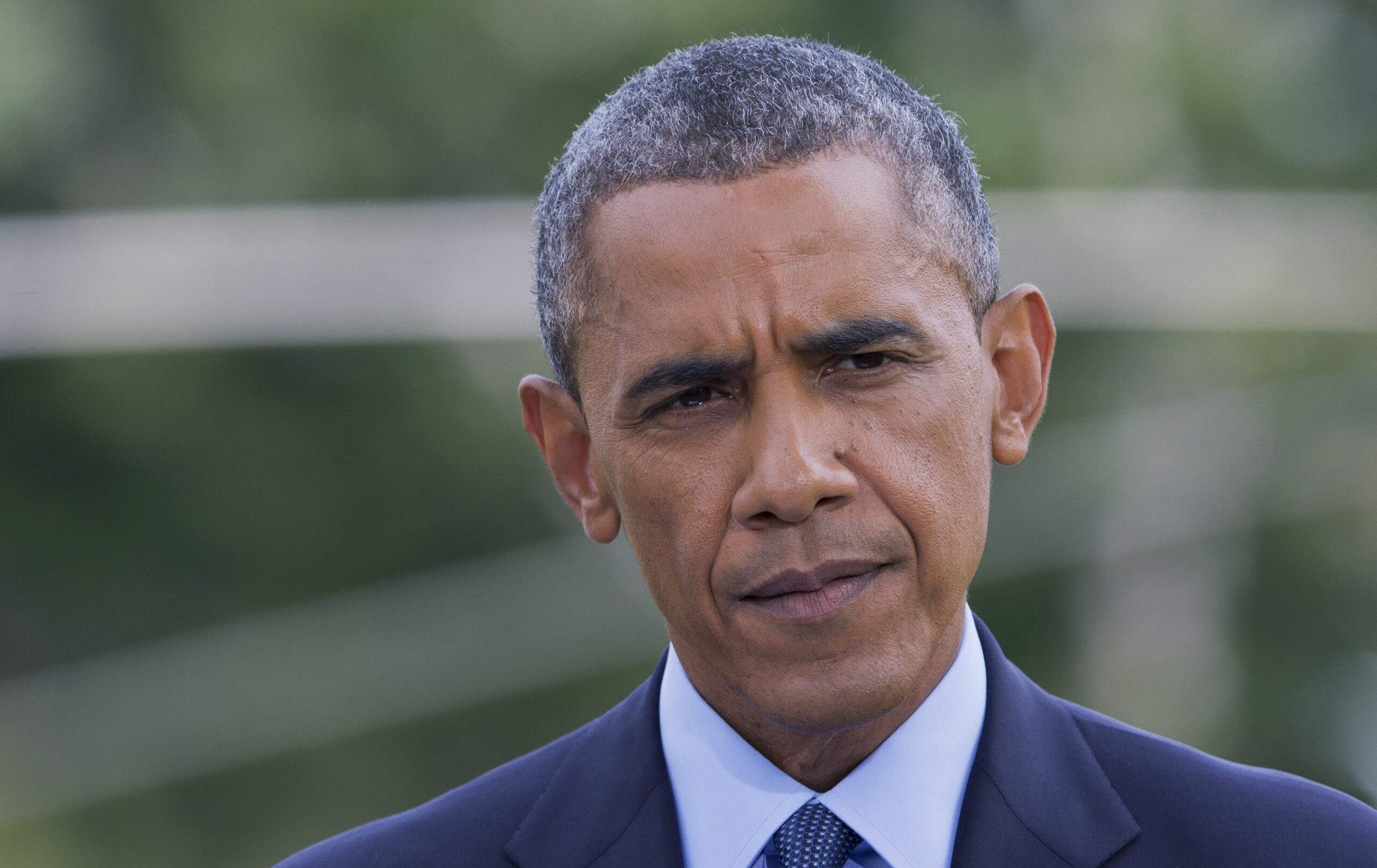 Obama scores terrible marks for his handling of yet another major crisis