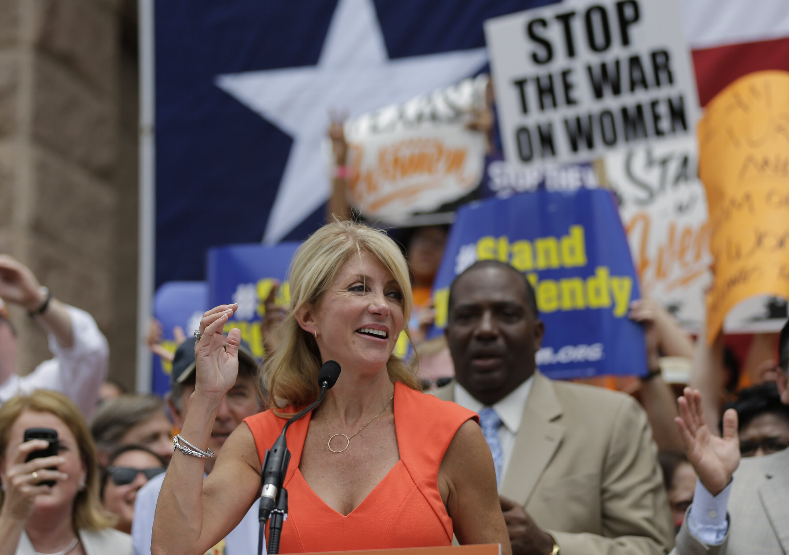 Wendy Davis on the rise but way behind Rick Perry in Texas