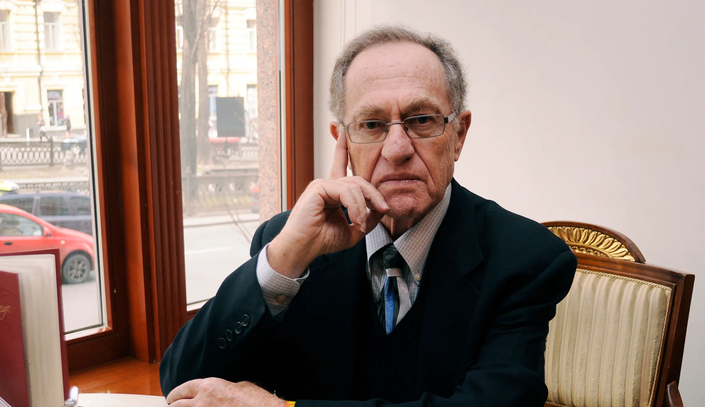 Alan Dershowitz: Maybe Mueller should be investigated