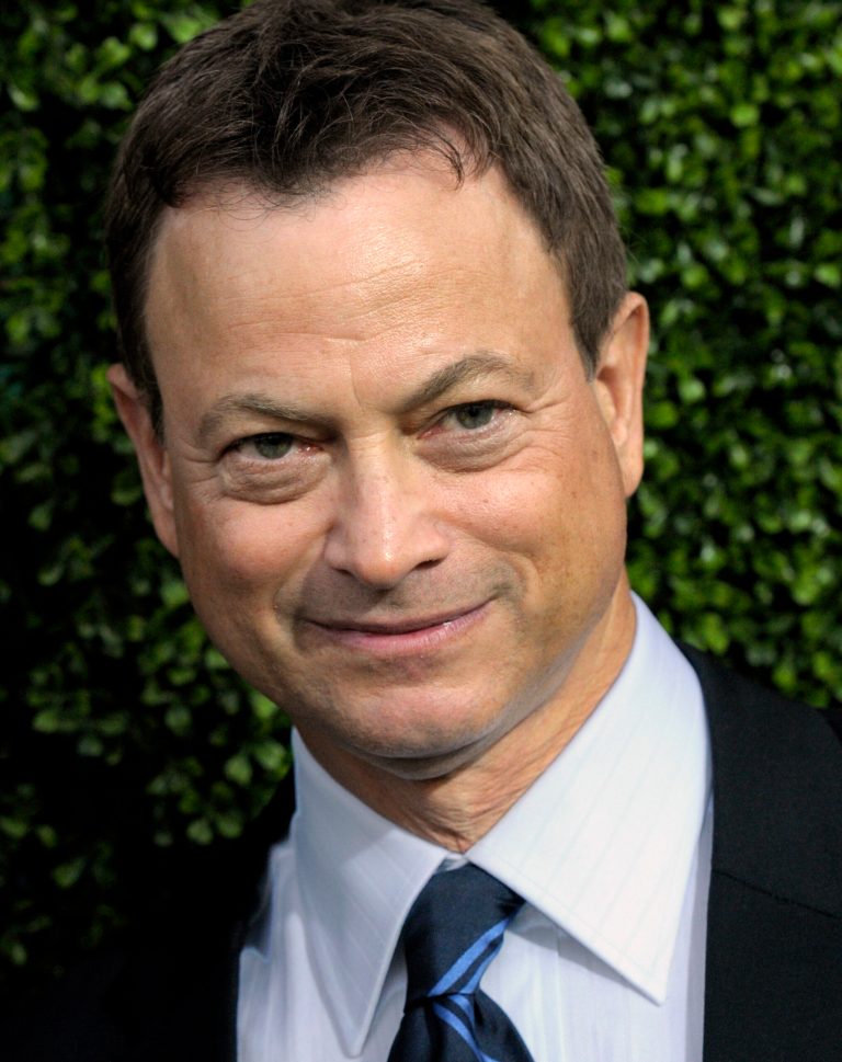   FILE - In this July 28, 2010 file photo, actor Gary Sinise arrives at the CBS CW Showtime press tour party in Beverly Hills, Calif. Sinese and New Orleans jazz musician Trombone Shorty Andrews will lead the parade of the Krewe of Orpheus on the evening of Lundi Gras, the day before Fat Tuesday. The celebrity riders were announced Thursday, Dec. 6, 2012, at Mardi Gras World, the huge studio where many Carnival floats are built. Orpheus marks its 20th anniversary when it parades Feb. 11. (AP Photo/Dan Steinberg, File)  