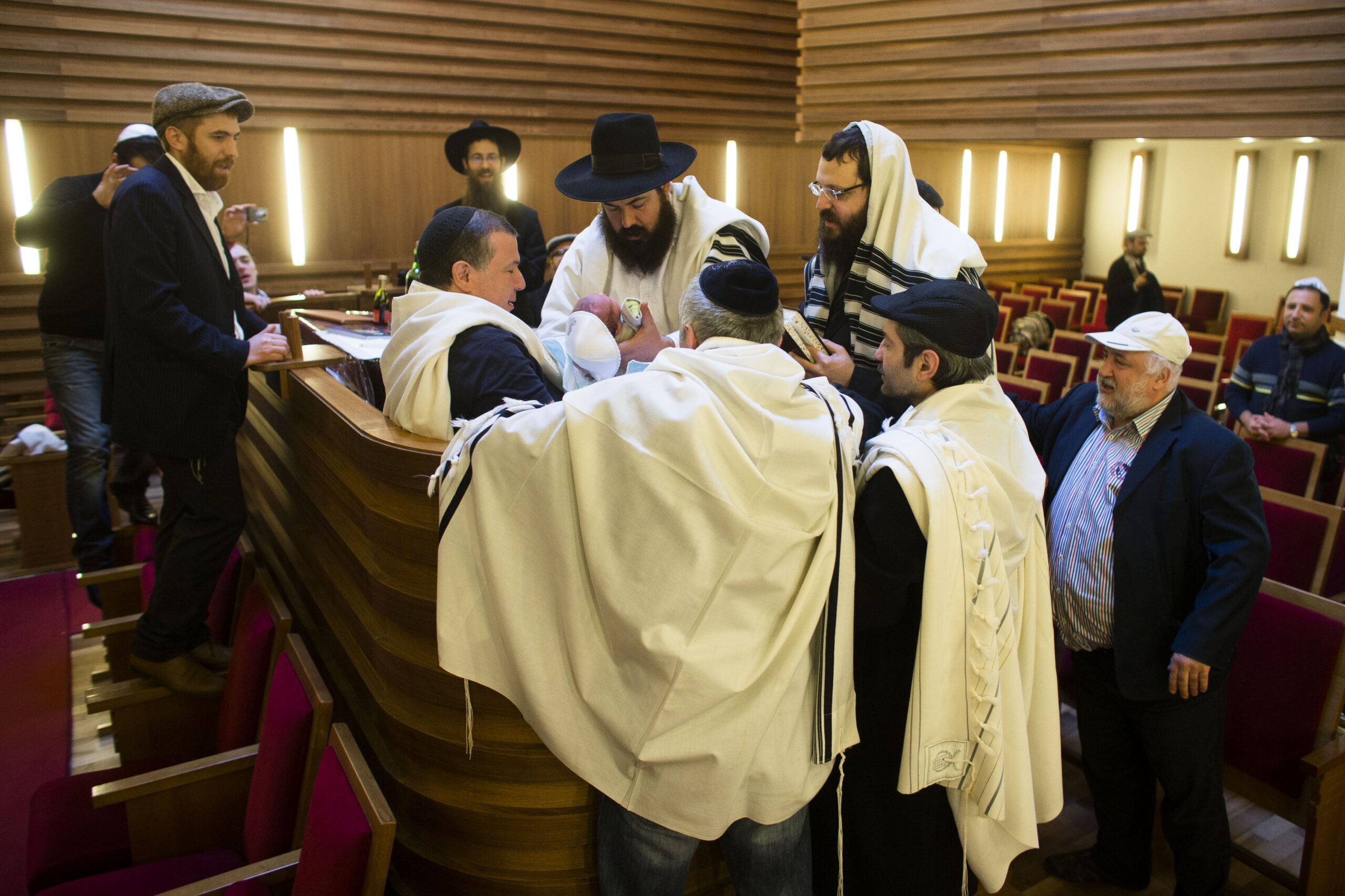Germany approves bill to protect male circumcision