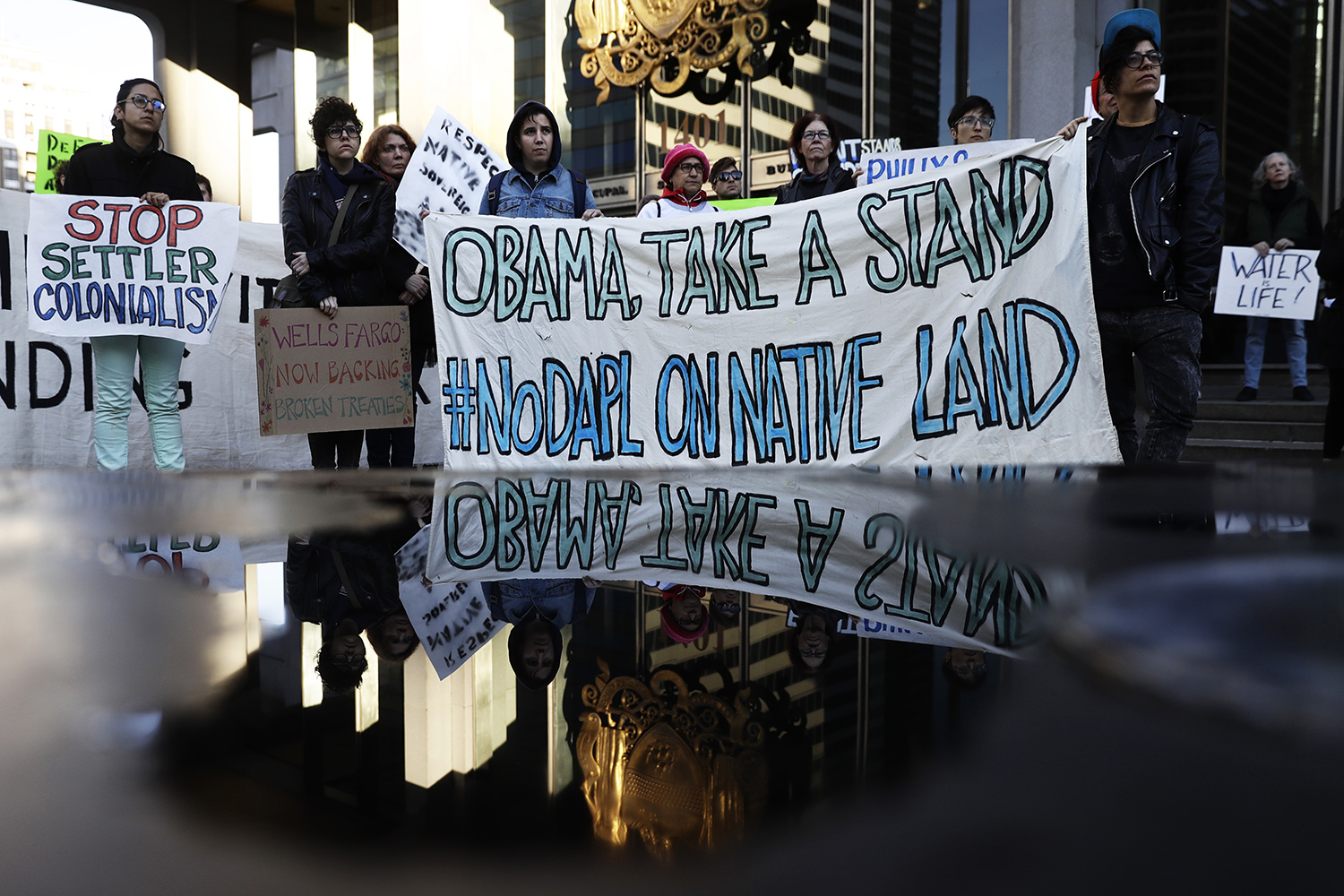 White House defends blocked Dakota Access Pipeline