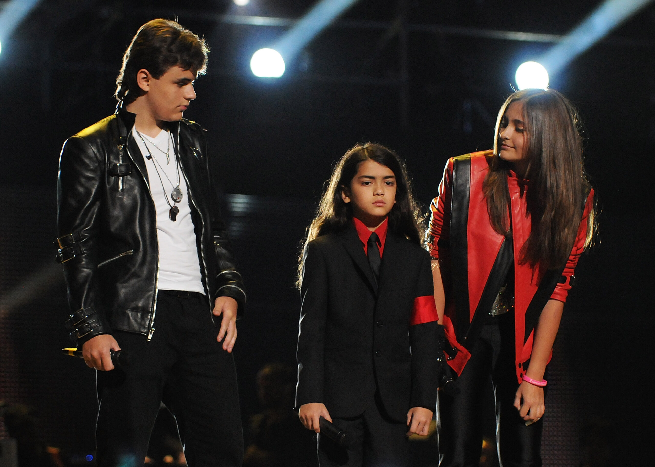 The Buzz: Michael Jackson — the kid is not his son?