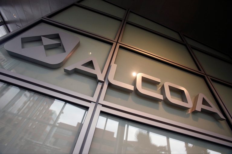 Alcoa to build plant for jet engine parts