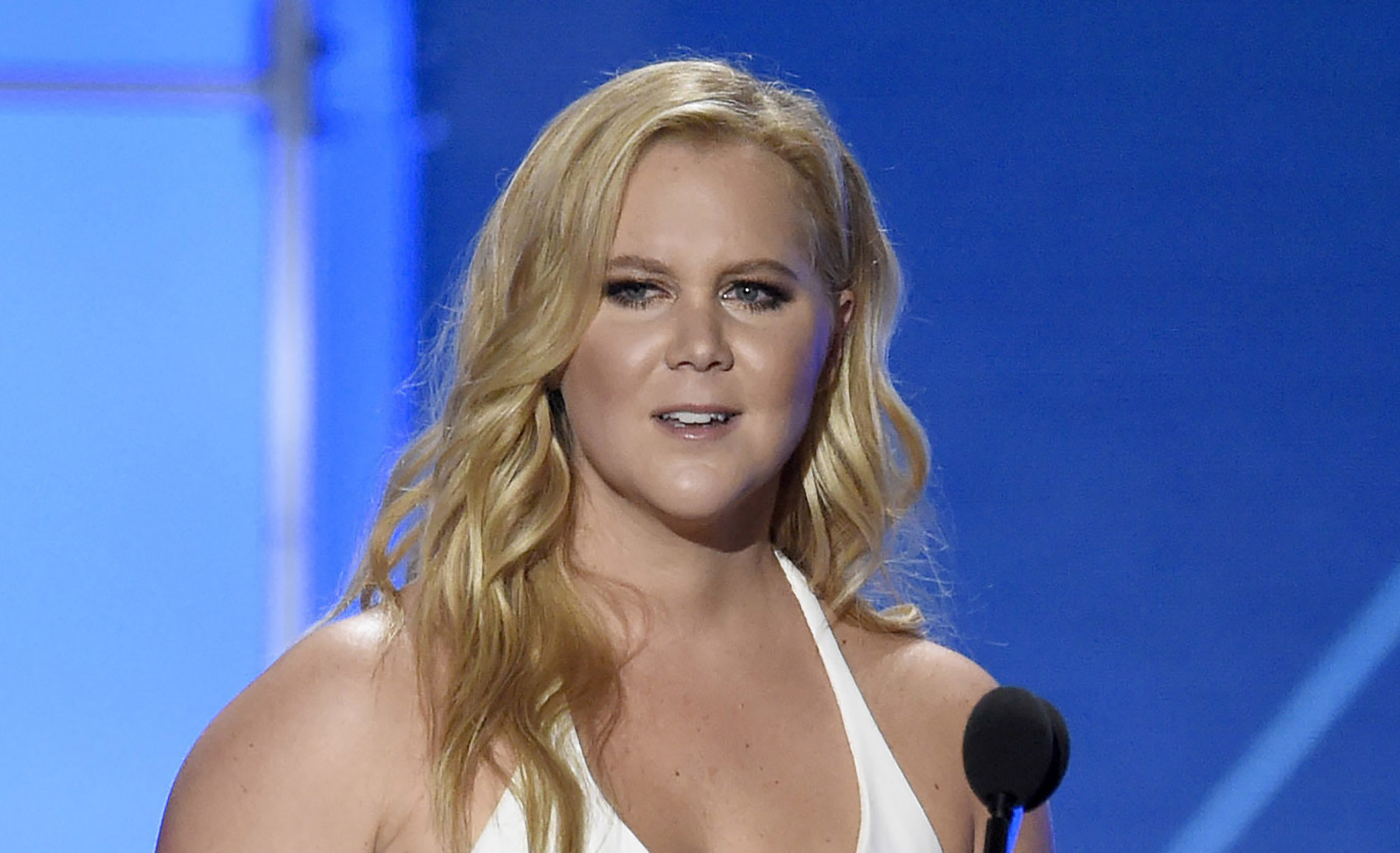 Amy Schumer to join Hillary Clinton and Nancy Pelosi for Women’s Day celebration