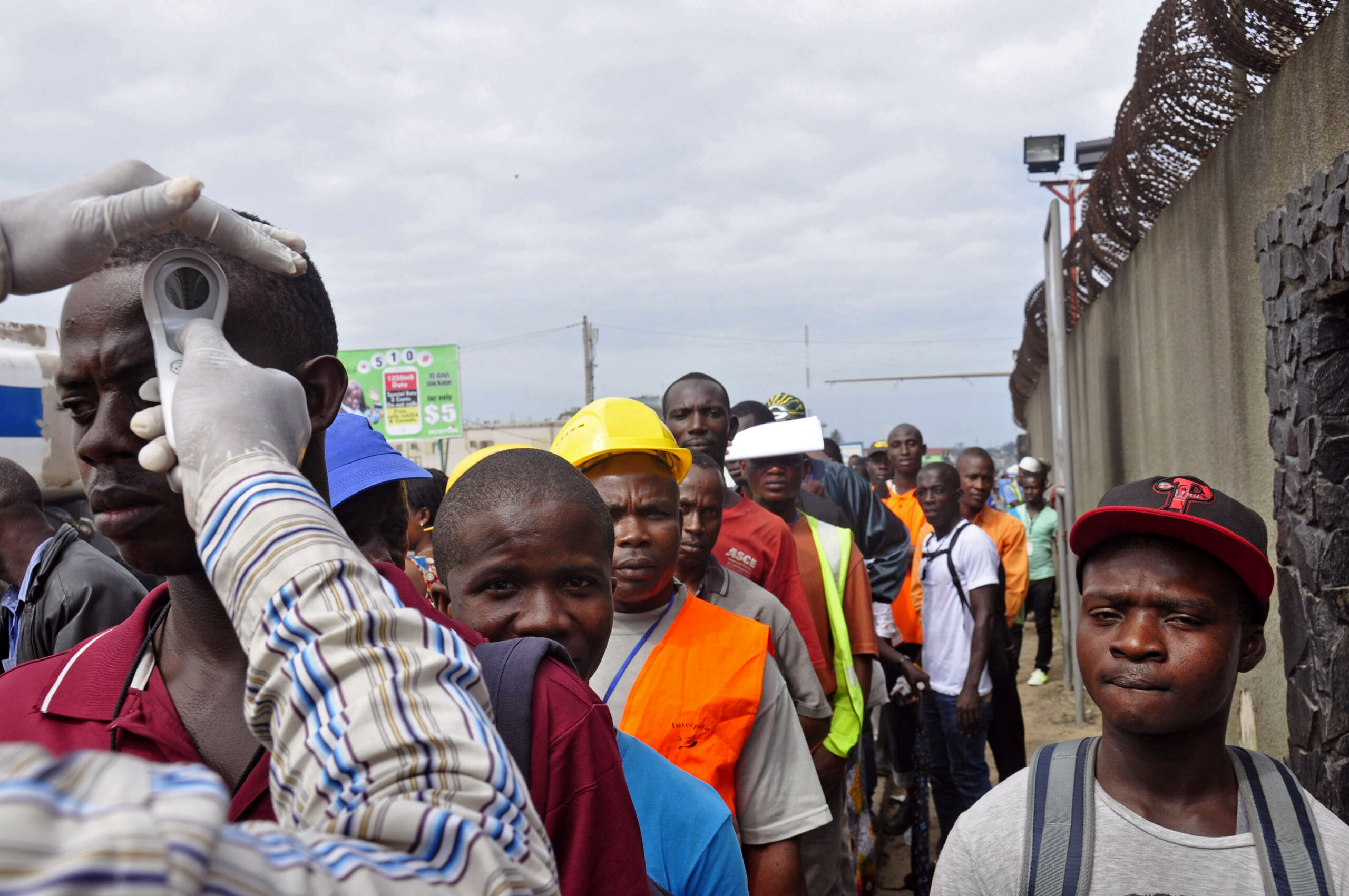 Liberian doctors to get experimental Ebola drug