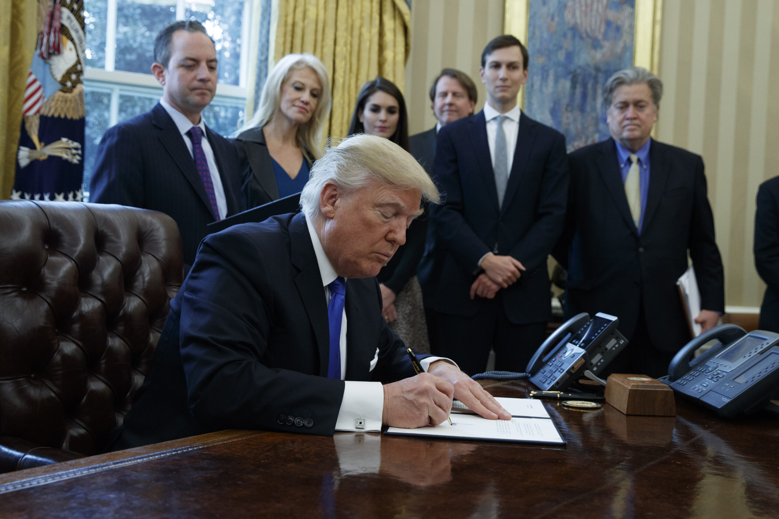 Trump’s immigration action his first stumble with GOP