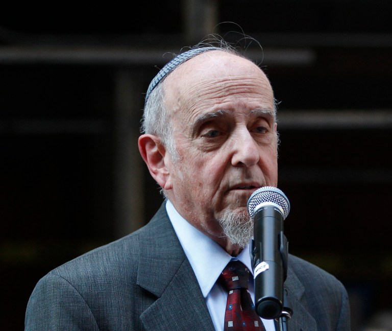 Hundreds of graduates of a Jewish day school had reportedly circulated a petition urging Rabbi Haskel Lookstein to abandon his speaking role at the GOP convention. (AP Photo)